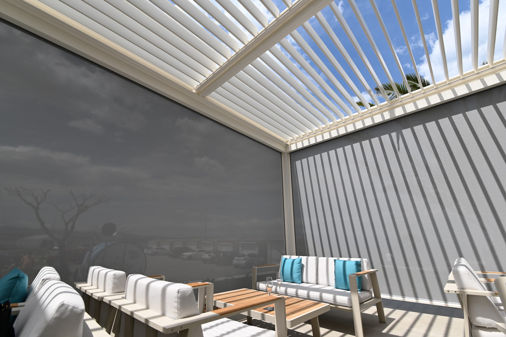 ZIP Screen Rolo Misteral