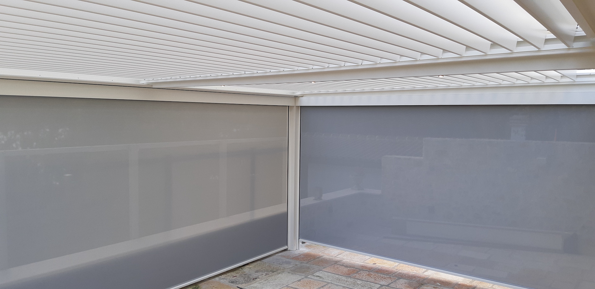 ZIP Screen Rolo Misteral