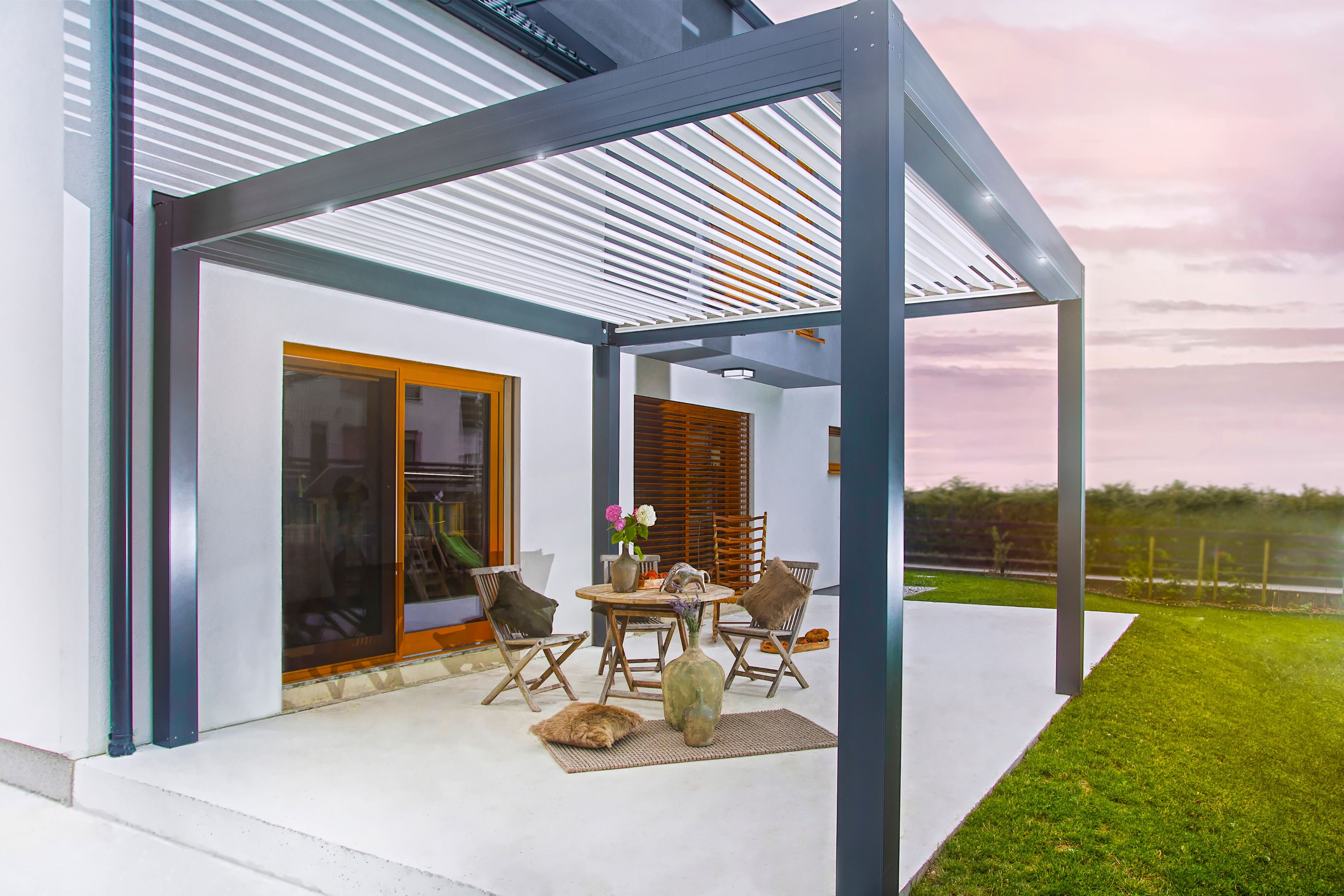 Project JG Ljubljana - Bioclimatic pergola Misteral - Terrace, brisole, zip roller blinds