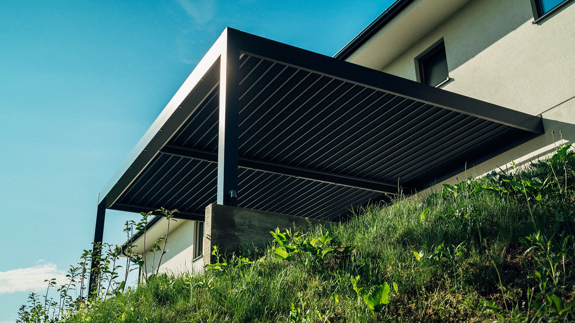 Project PČ Krško - Bioclimatic pergola Misteral - Terrace, brisole, zip roller blinds