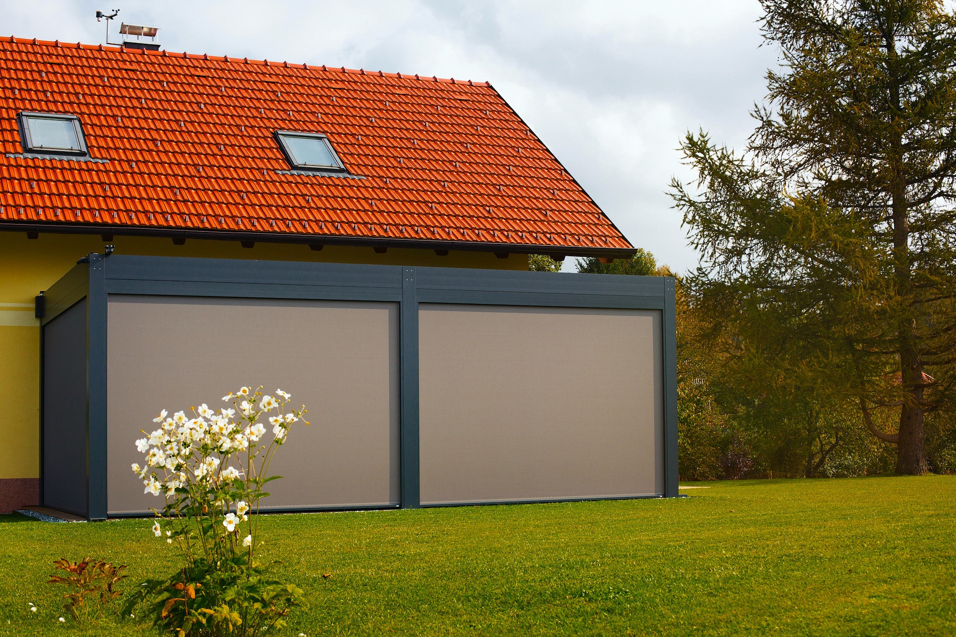 Project PŠ Grahovo - Bioclimatic pergola Misteral - Terrace, brisole, zip roller blinds