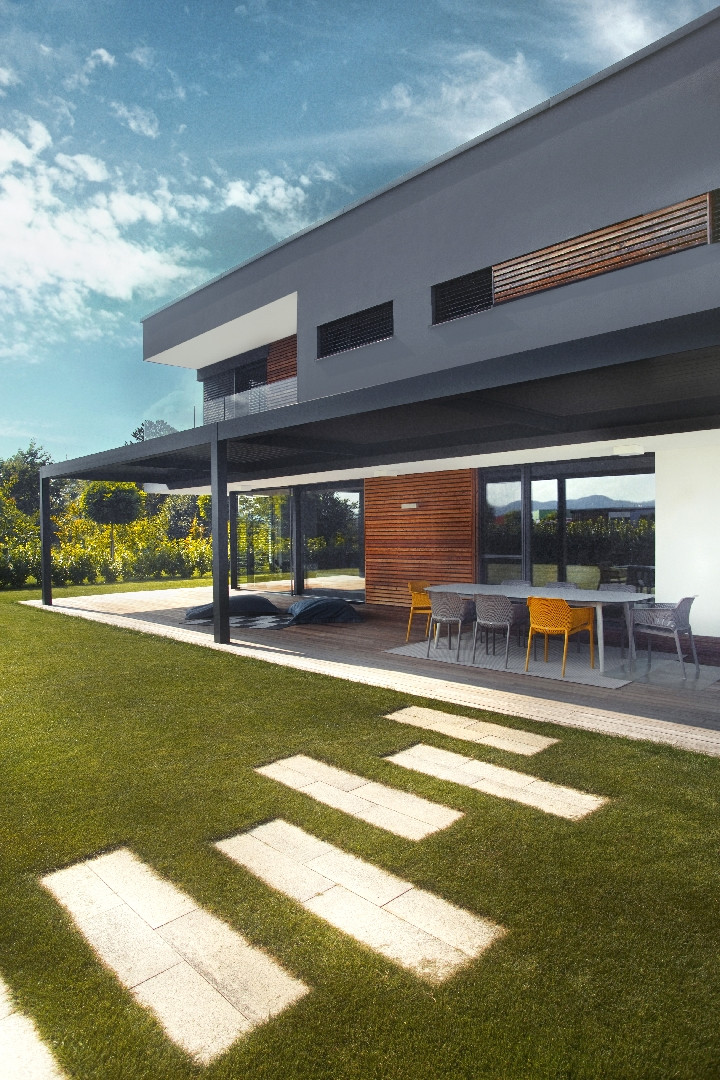 Project PV Vojnik - Bioclimatic pergola Misteral - Terrace, brisole, zip roller blinds