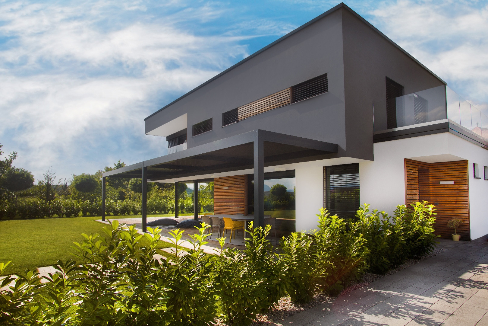 Project PV Vojnik - Bioclimatic pergola Misteral - Terrace, brisole, zip roller blinds