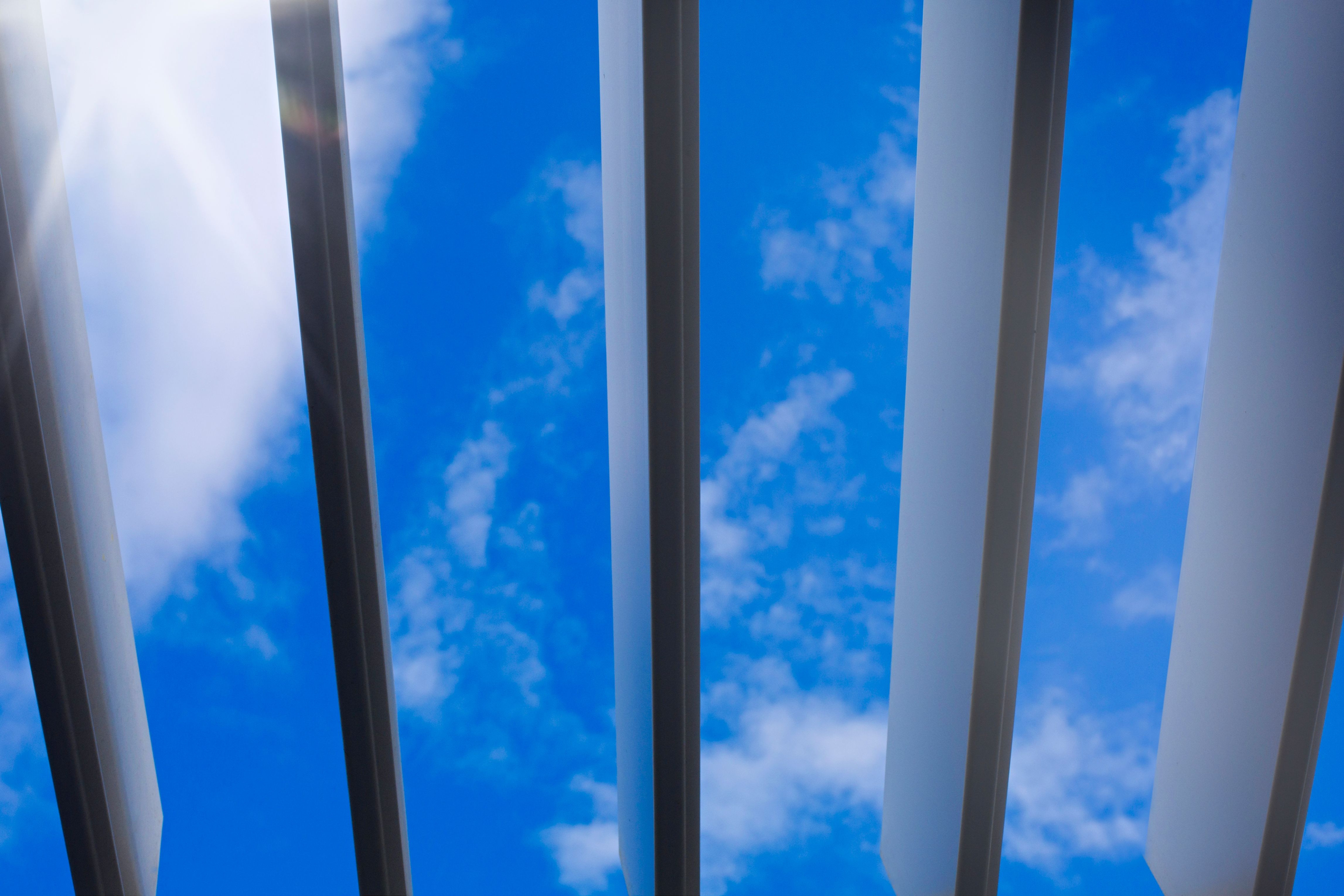 Project VP Ljubljana - Bioclimatic pergola Misteral - Terrace, brisole, zip roller blinds