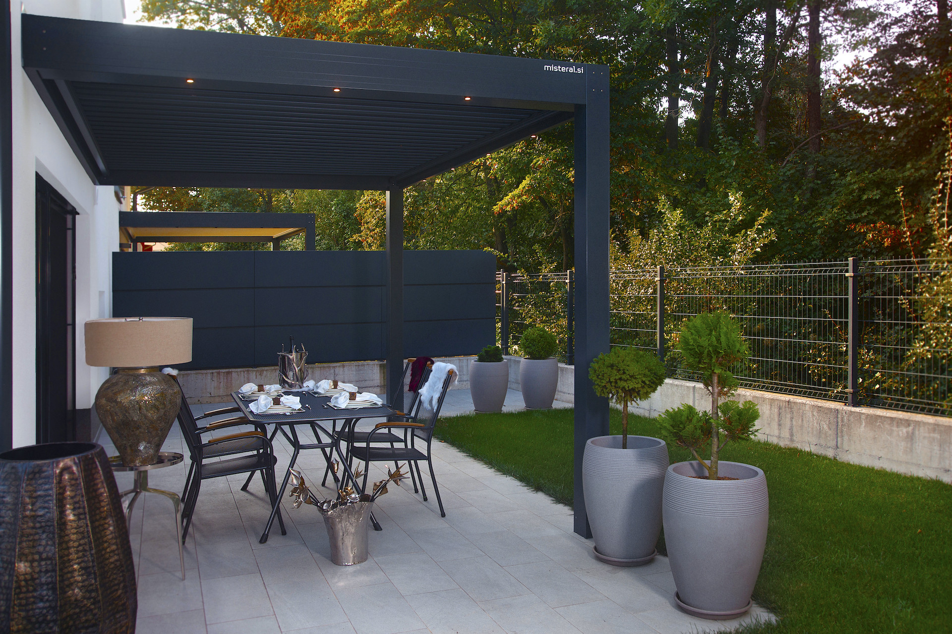 Project VŠ Ljubljana - Bioclimatic pergola Misteral - Terrace, brisole, zip roller blinds