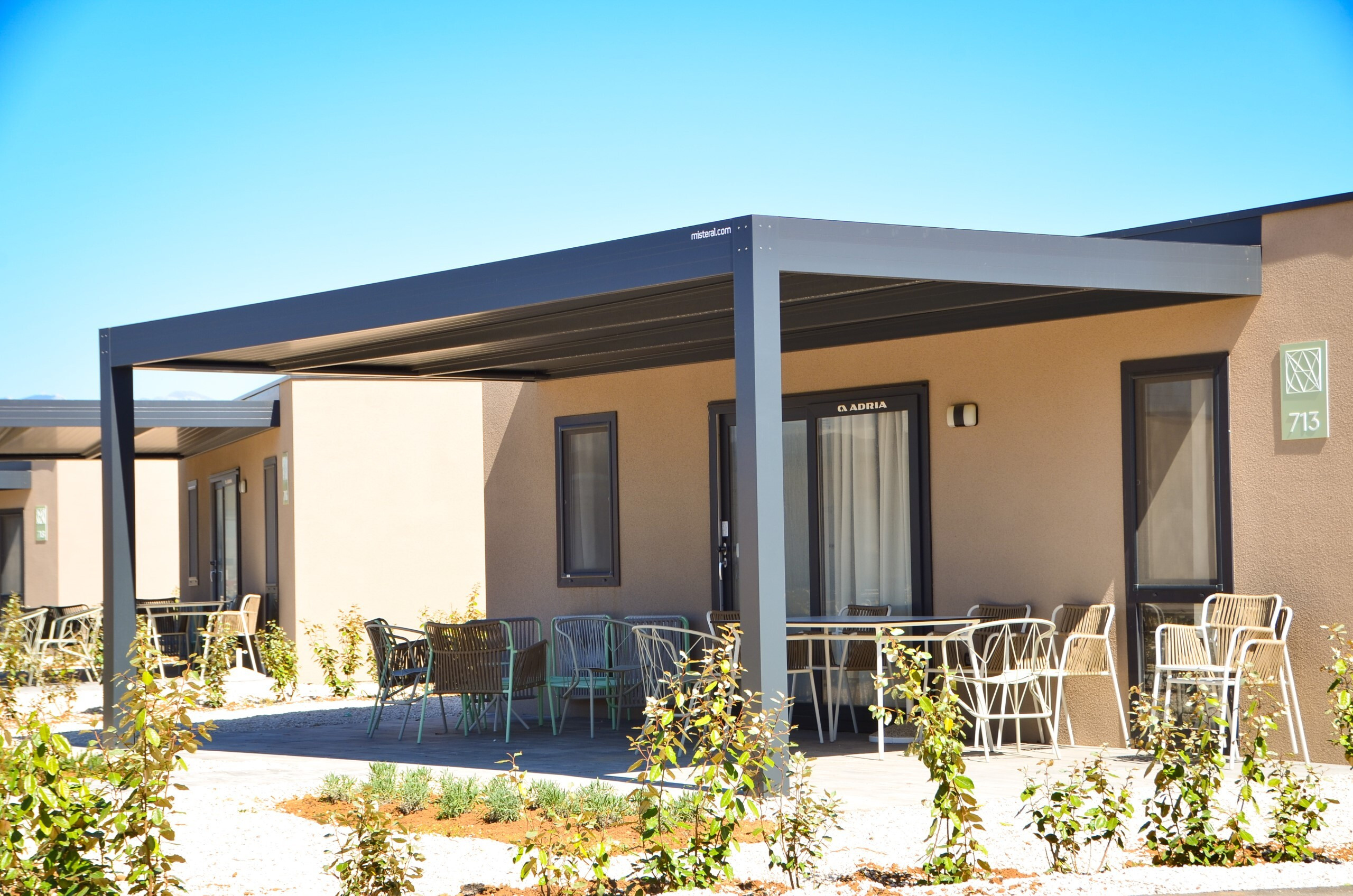 Projekt lamelna pergola Aminess Avalona