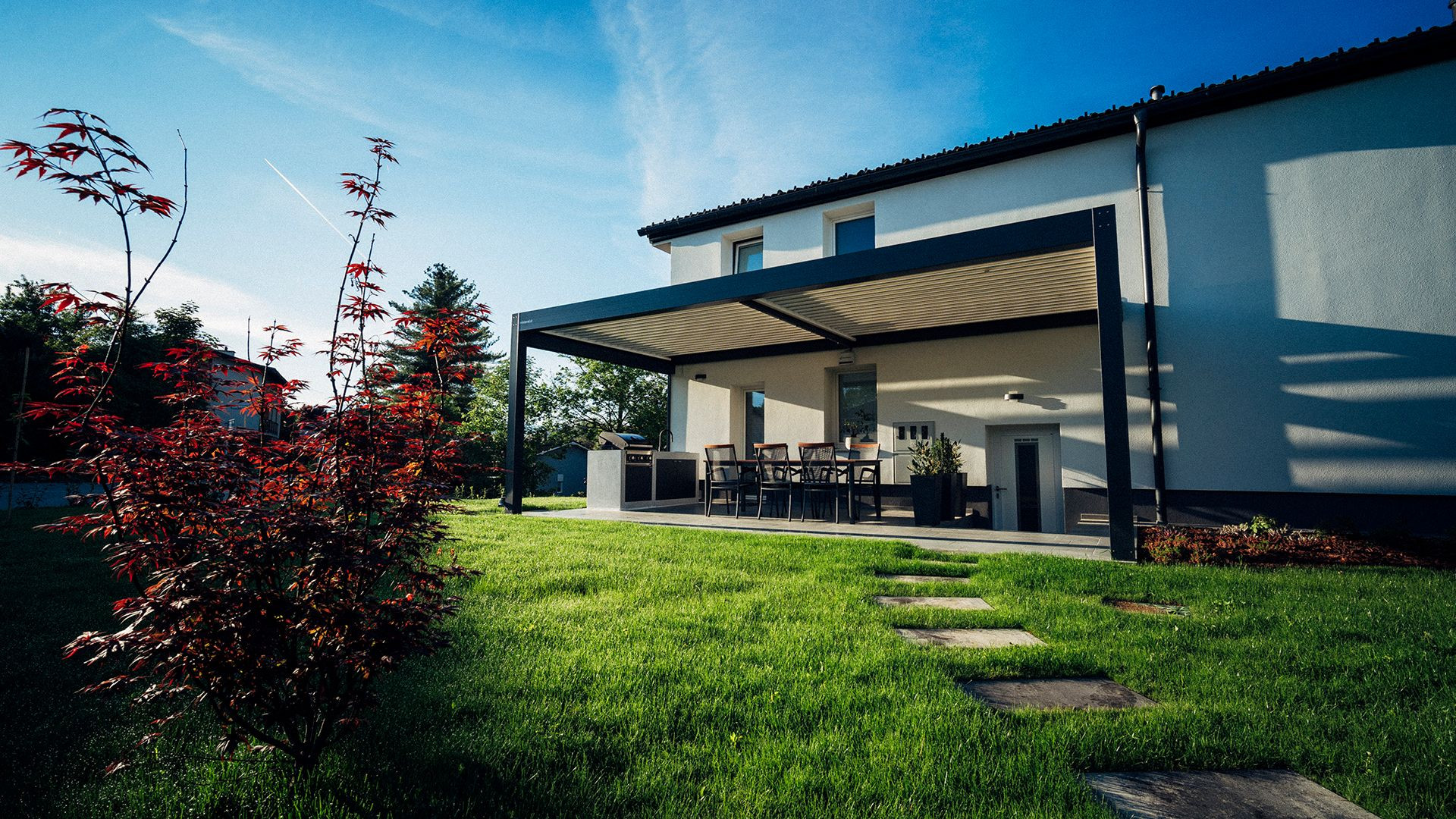 Projekt MK Novo mesto - Lamelna/bioklimatska pergola Misteral - Terasa, brisole, zip rolo