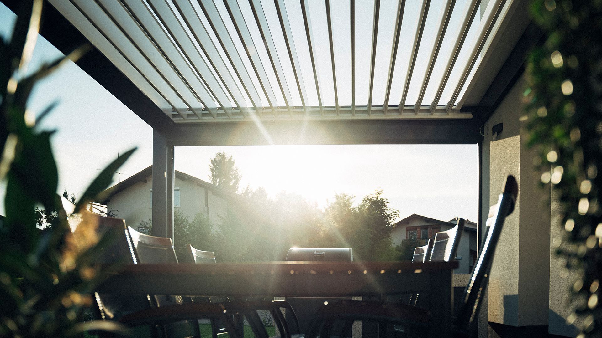 Projekt MK Novo mesto - Lamelna/bioklimatska pergola Misteral - Terasa, brisole, zip rolo