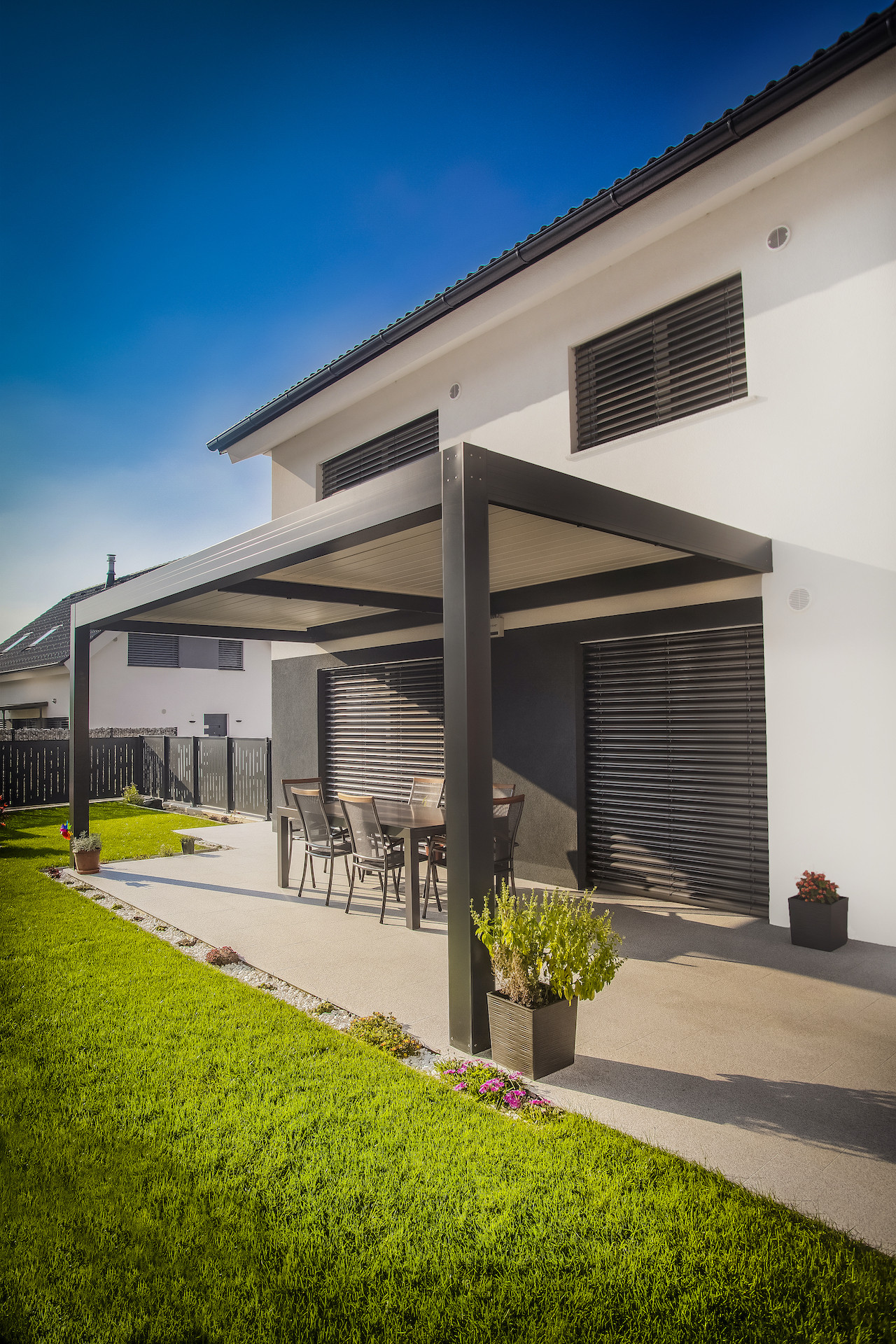 Projekt GK Medvode - Bioklimatska pergola Misteral - Terasa, Brisole, zip rolo