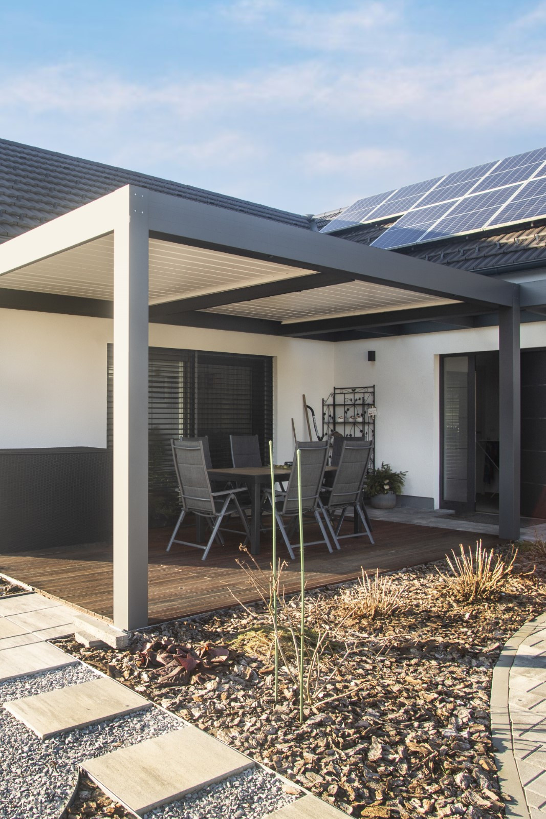 Projekt lamelna pergola Mengeš