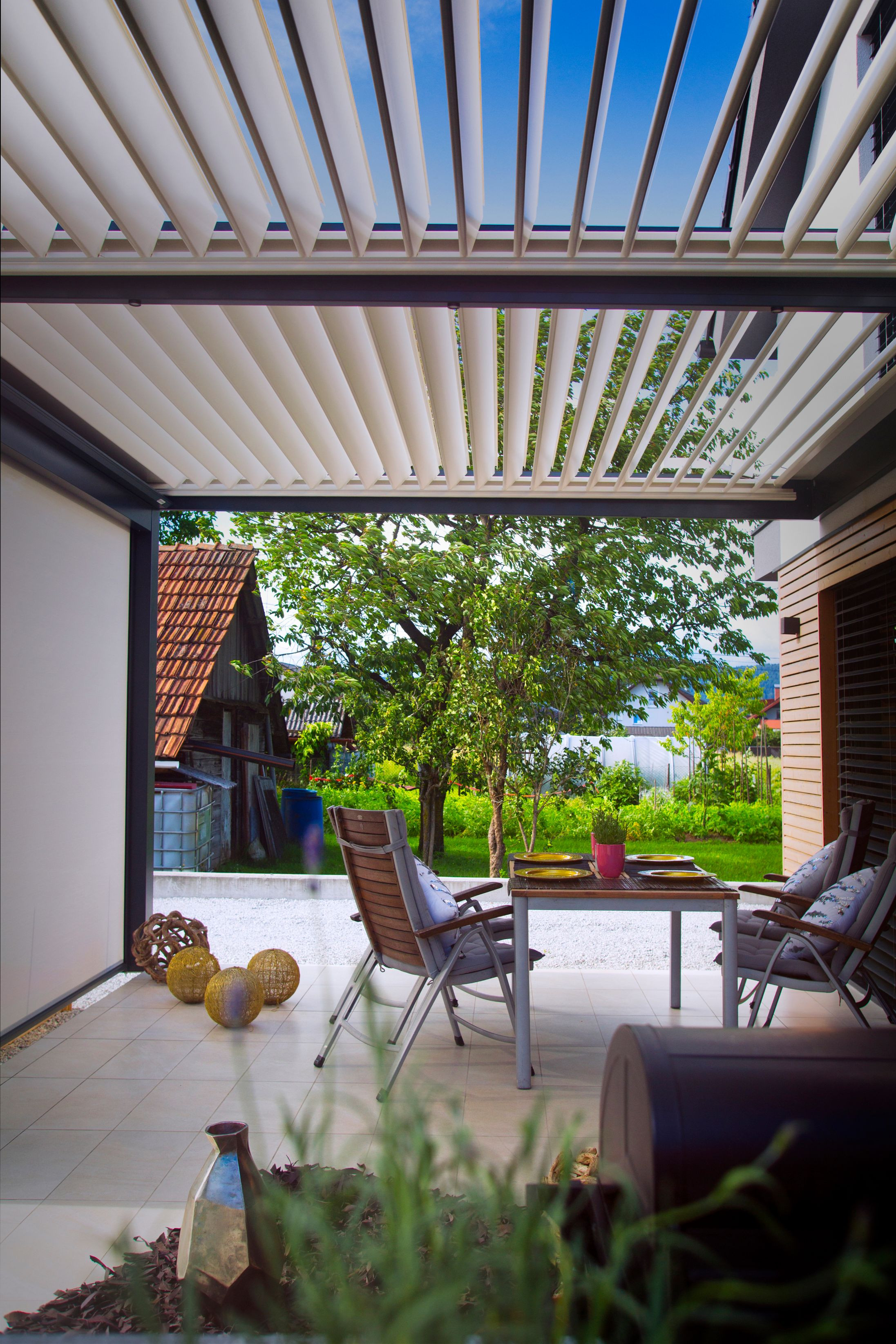 Projekt PG Ljubljana - Bioklimatska pergola Misteral - Terasa, Brisole, zip rolo