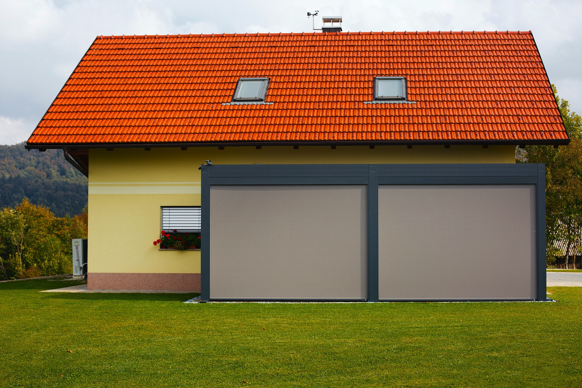 Projekt PŠ Grahovo - Bioklimatska pergola Misteral - Terasa, Brisole, zip rolo