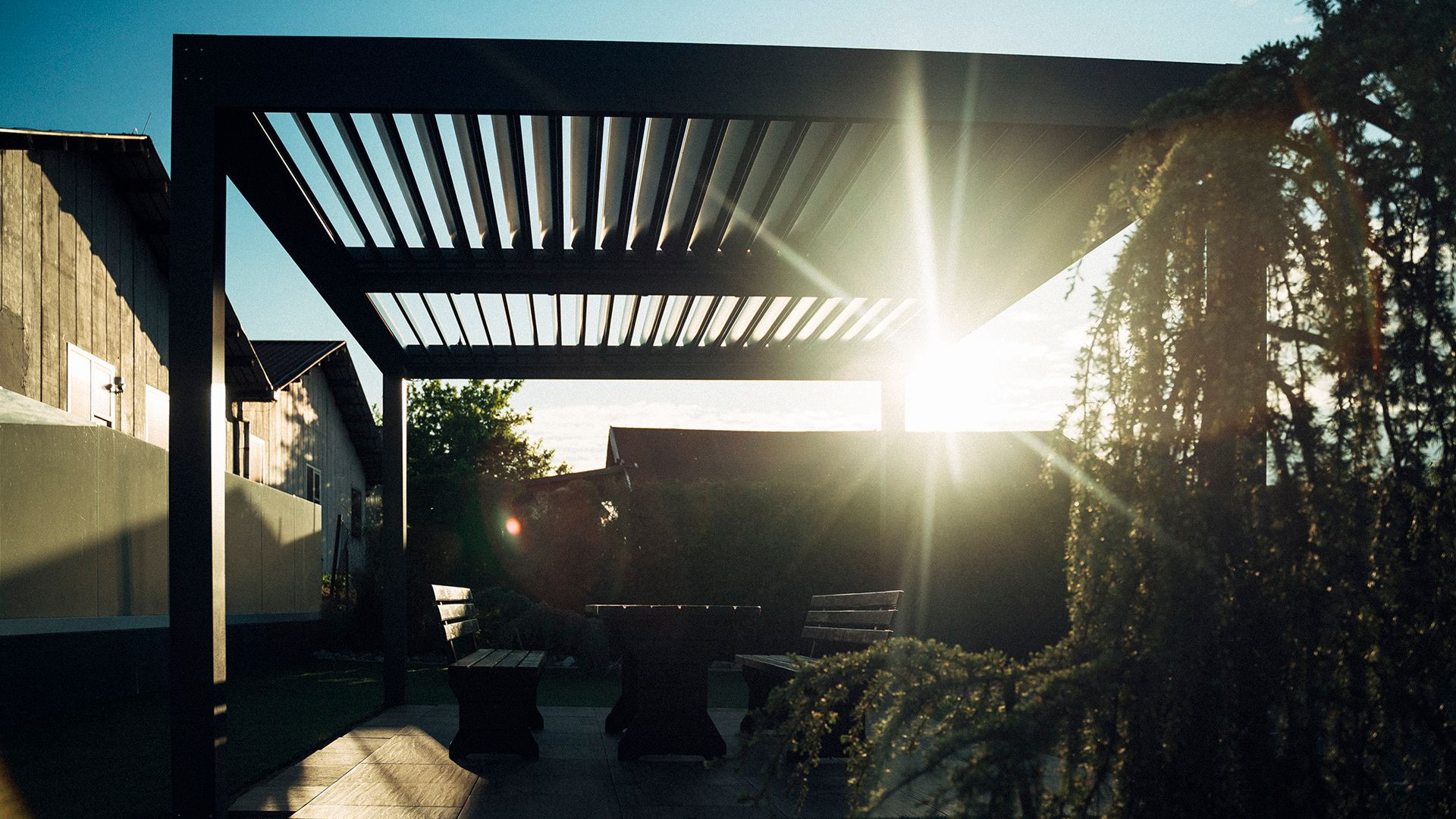 Project AE Brežice - Bioclimatic pergola Misteral - Terrace, brisole, zip roller blinds