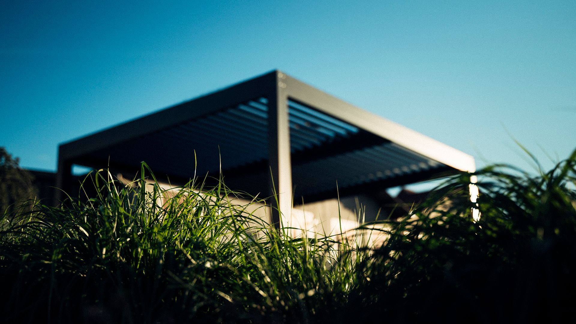 Project AE Brežice - Bioclimatic pergola Misteral - Terrace, brisole, zip roller blinds