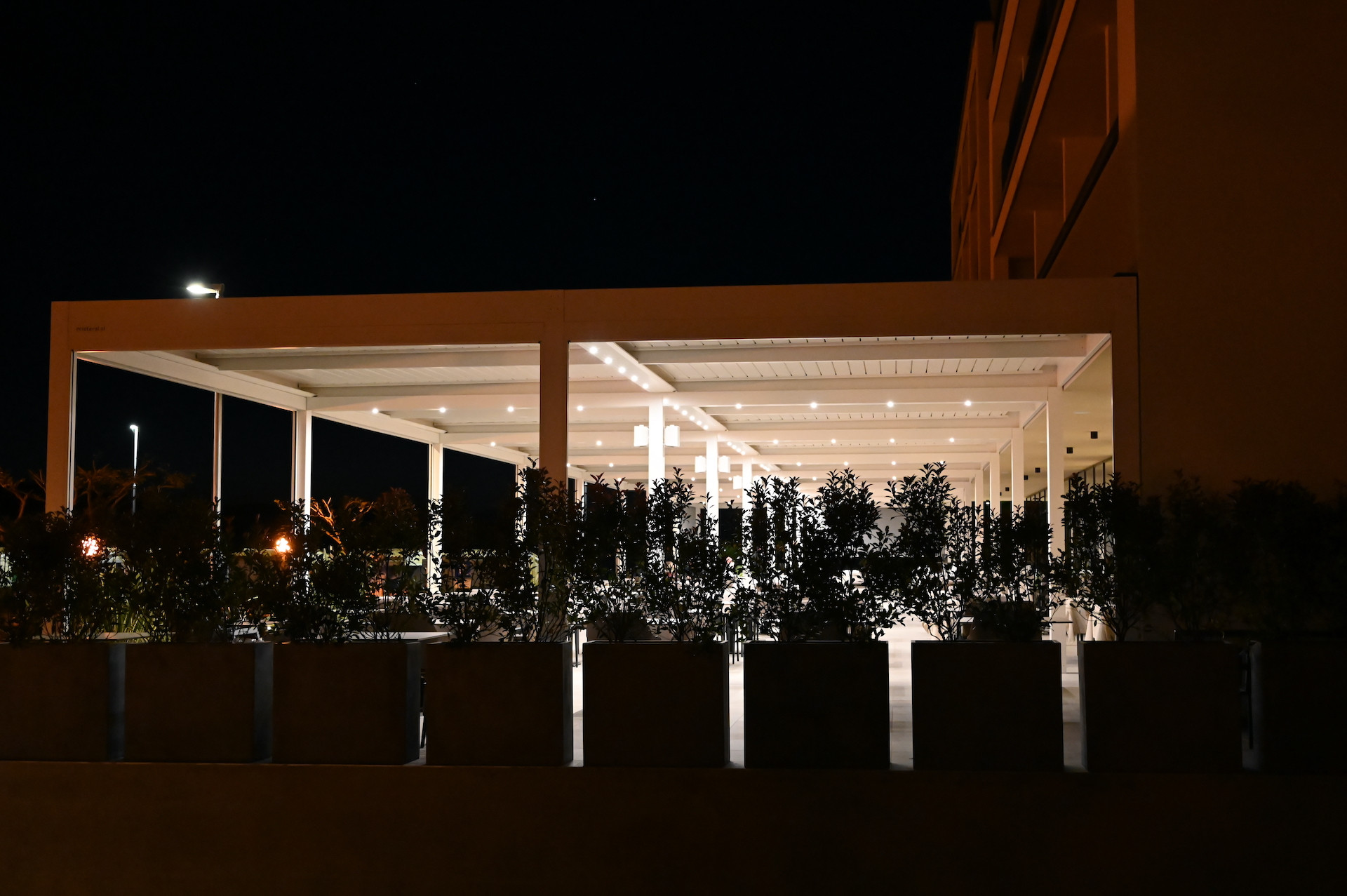 Project lamella pergola Luxury hotel Riva, Slovenia