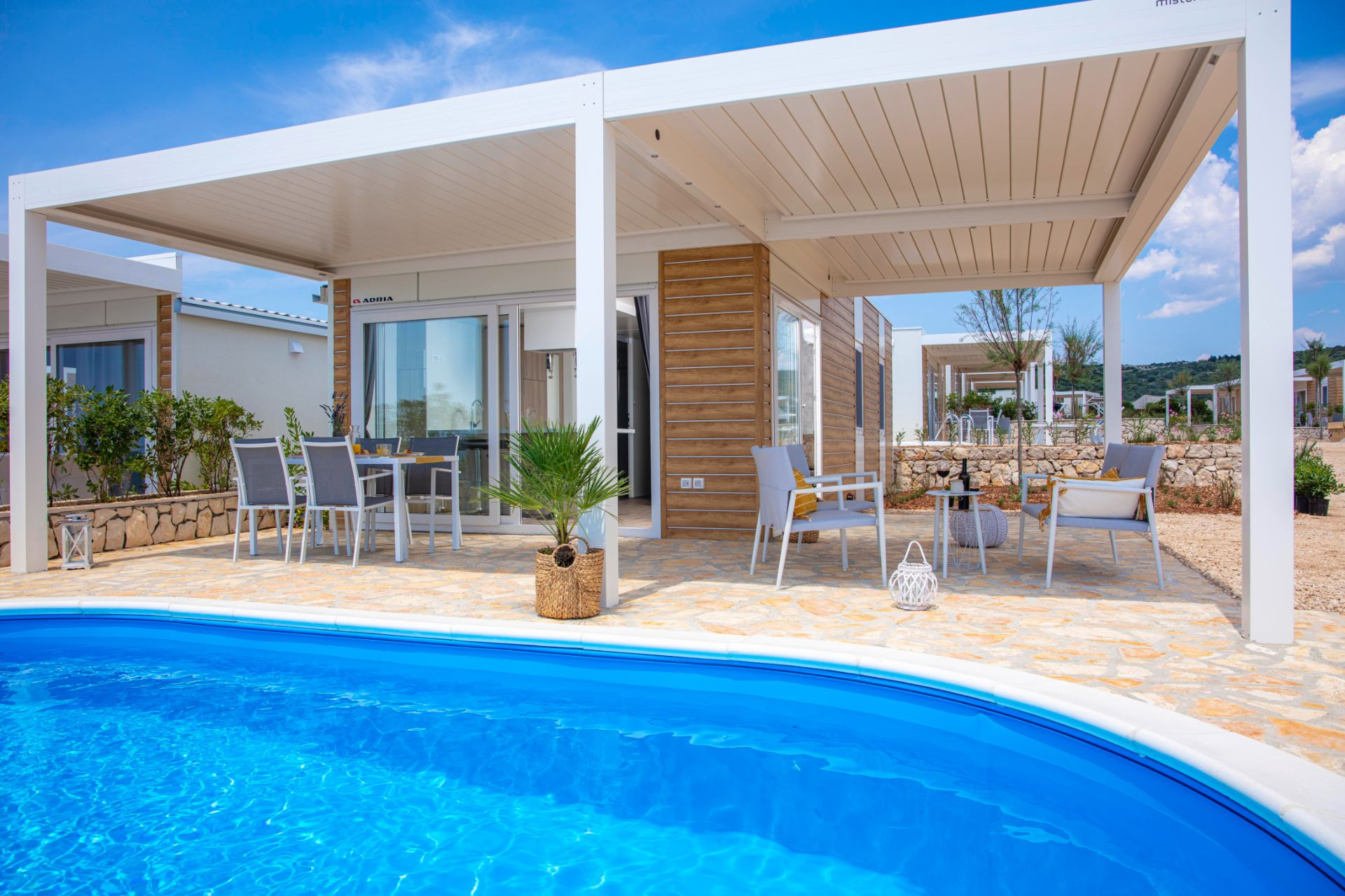 Project Terra Park Pag - Bioclimatic pergola Misteral - Terrace, brisole, zip roller blinds