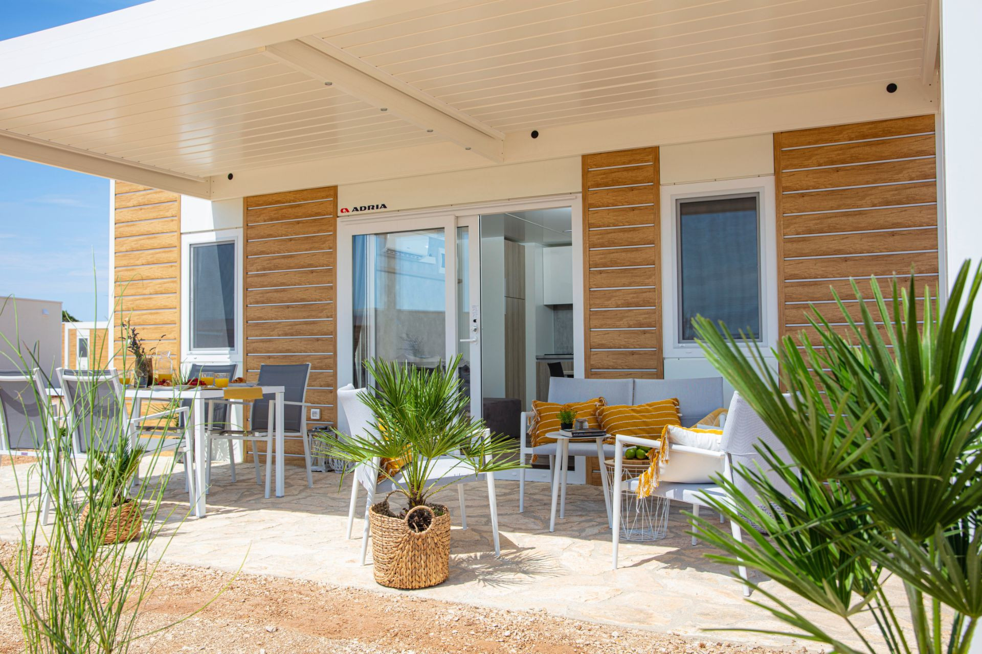 Project Terra Park Pag - Bioclimatic pergola Misteral - Terrace, brisole, zip roller blinds