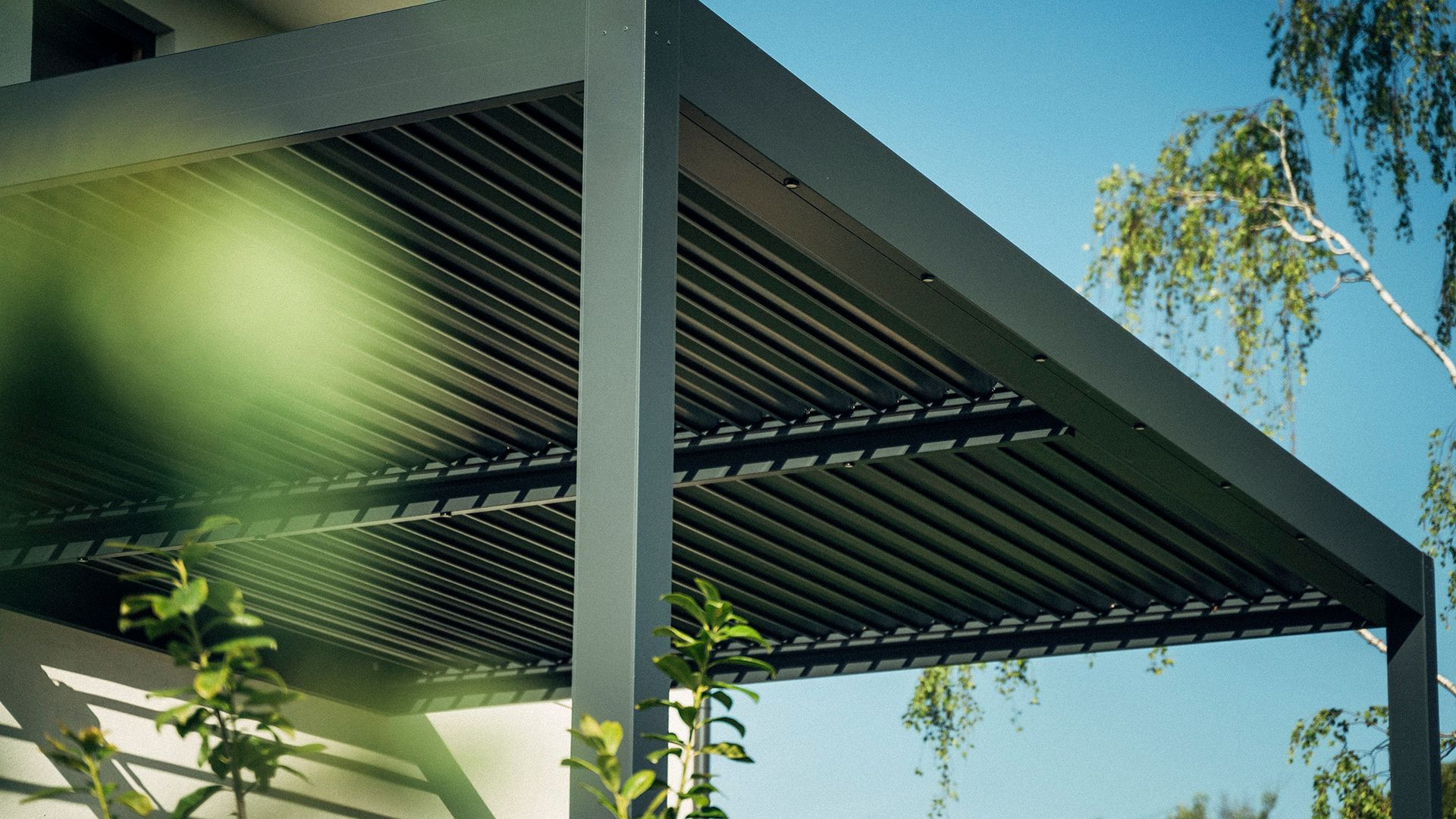 Project PČ Krško - Bioclimatic pergola Misteral - Terrace, brisole, zip roller blinds