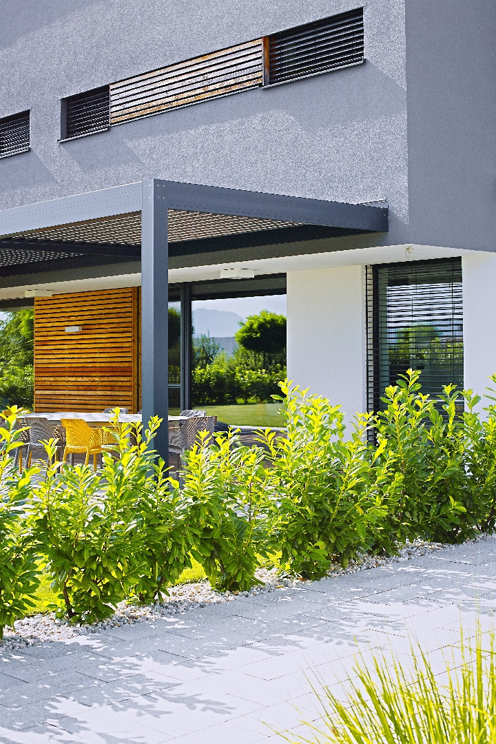 Project PV Vojnik - Bioclimatic pergola Misteral - Terrace, brisole, zip roller blinds