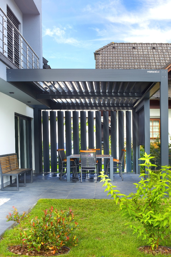 Project SV Bled - Bioclimatic pergola Misteral - Terrace, brisole, zip roller blinds
