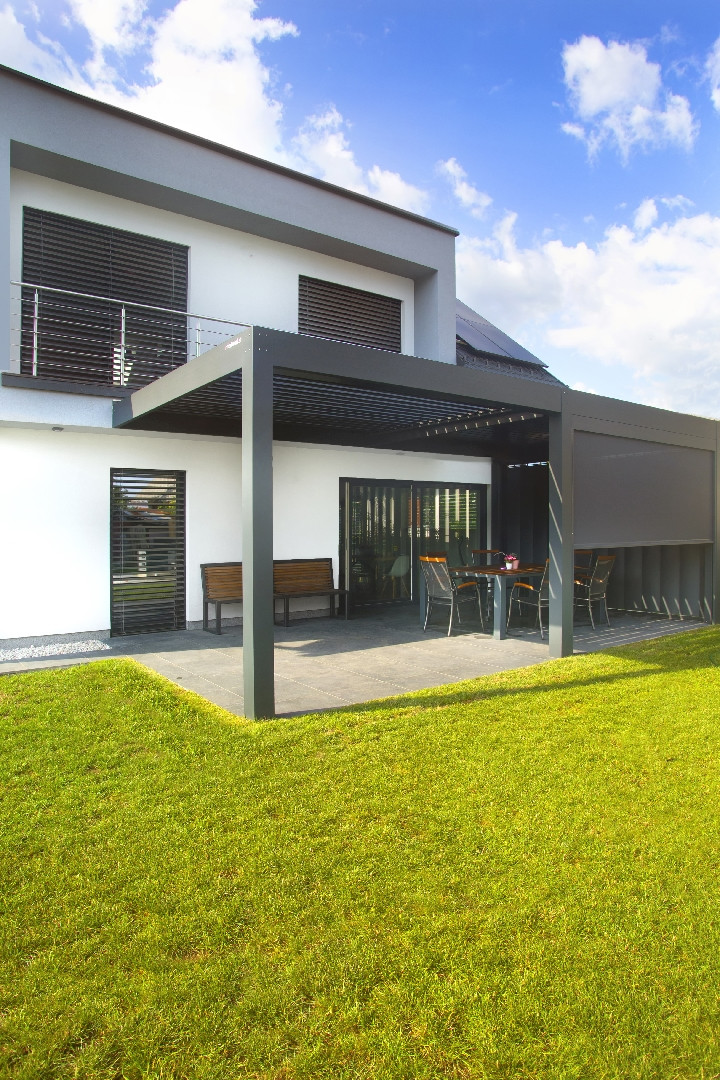 Project SV Bled - Bioclimatic pergola Misteral - Terrace, brisole, zip roller blinds