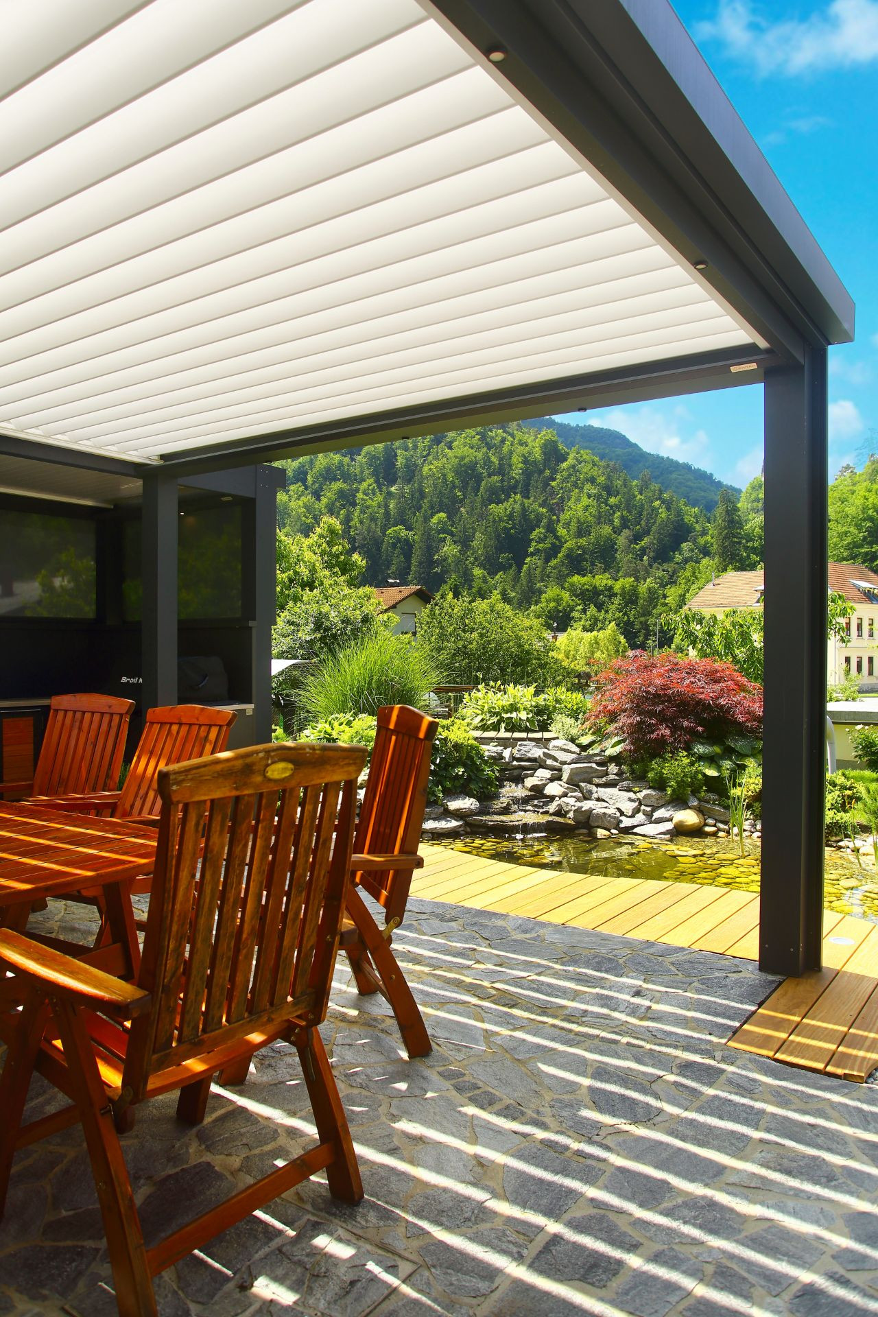 Projekt AP - Vitanje - Die bioklimatische Pergola Misteral - Terrasse, Brisole, Seitliche ZIP-Rollos