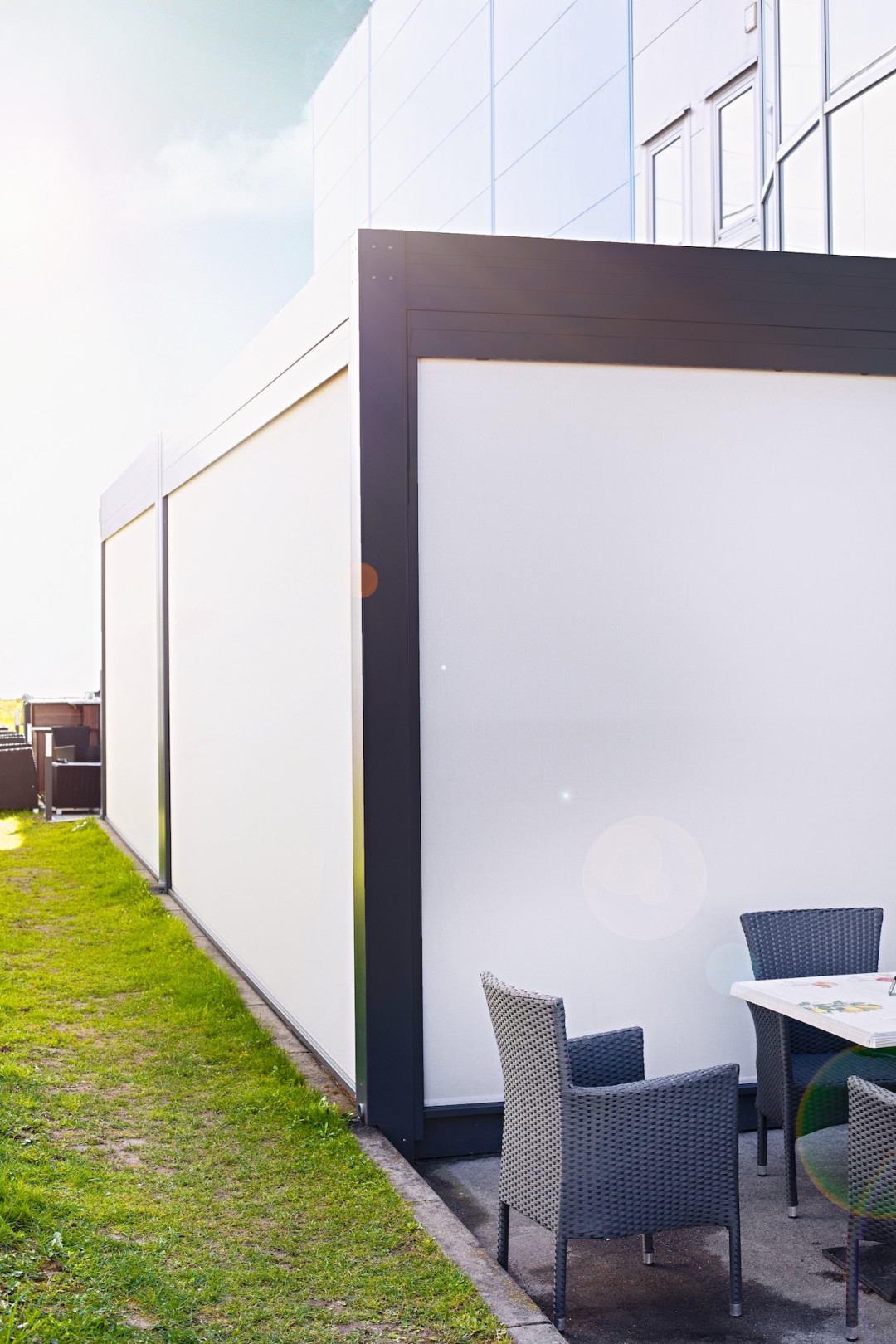 Projekt Lamellen-Pergola Bar Safir Krško