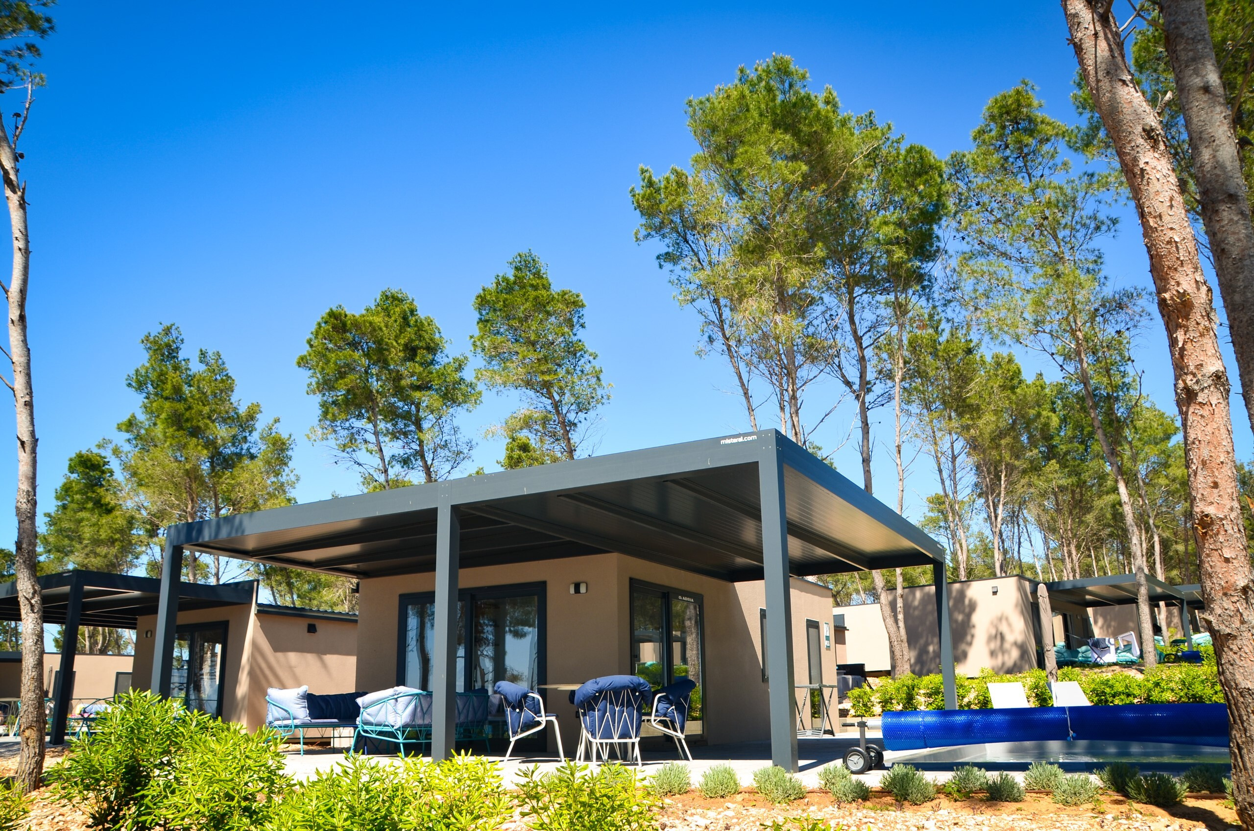 Projekt lamelna pergola Aminess Avalona