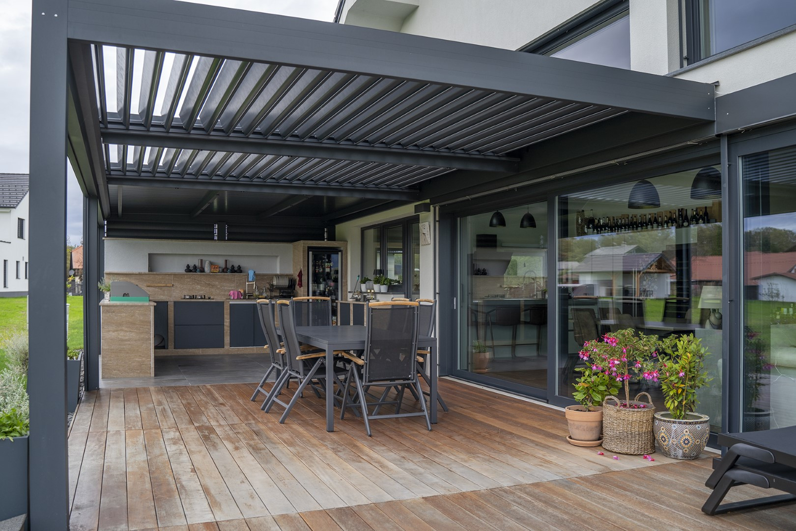 Projekt lamelna pergola IK Artiče