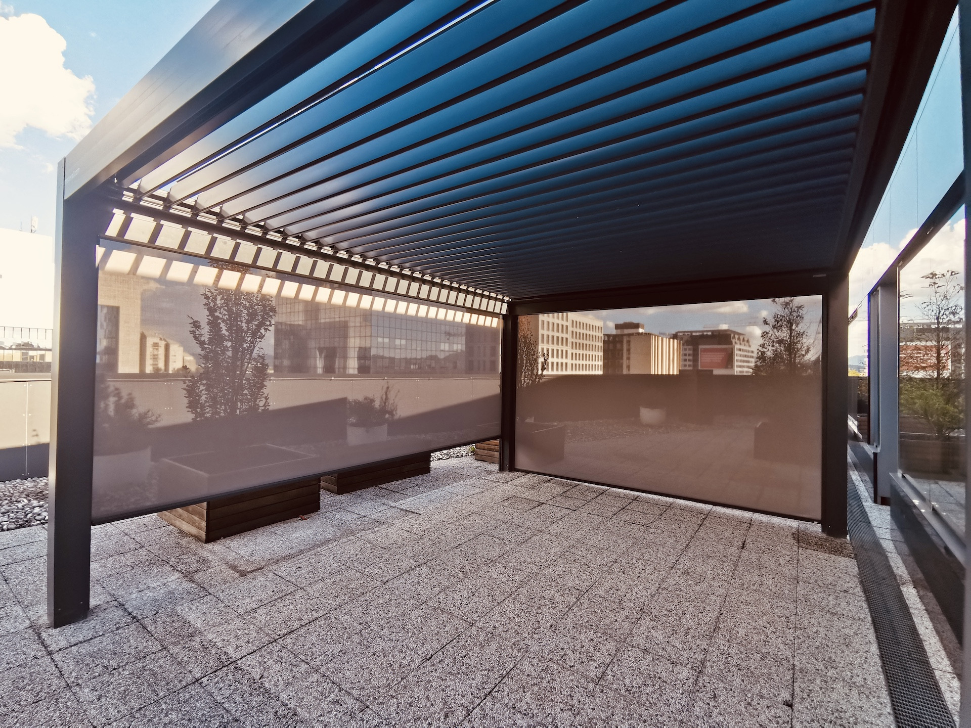 Projekt lamelna Pergola Uprava OMV - izpostava Ljubljana