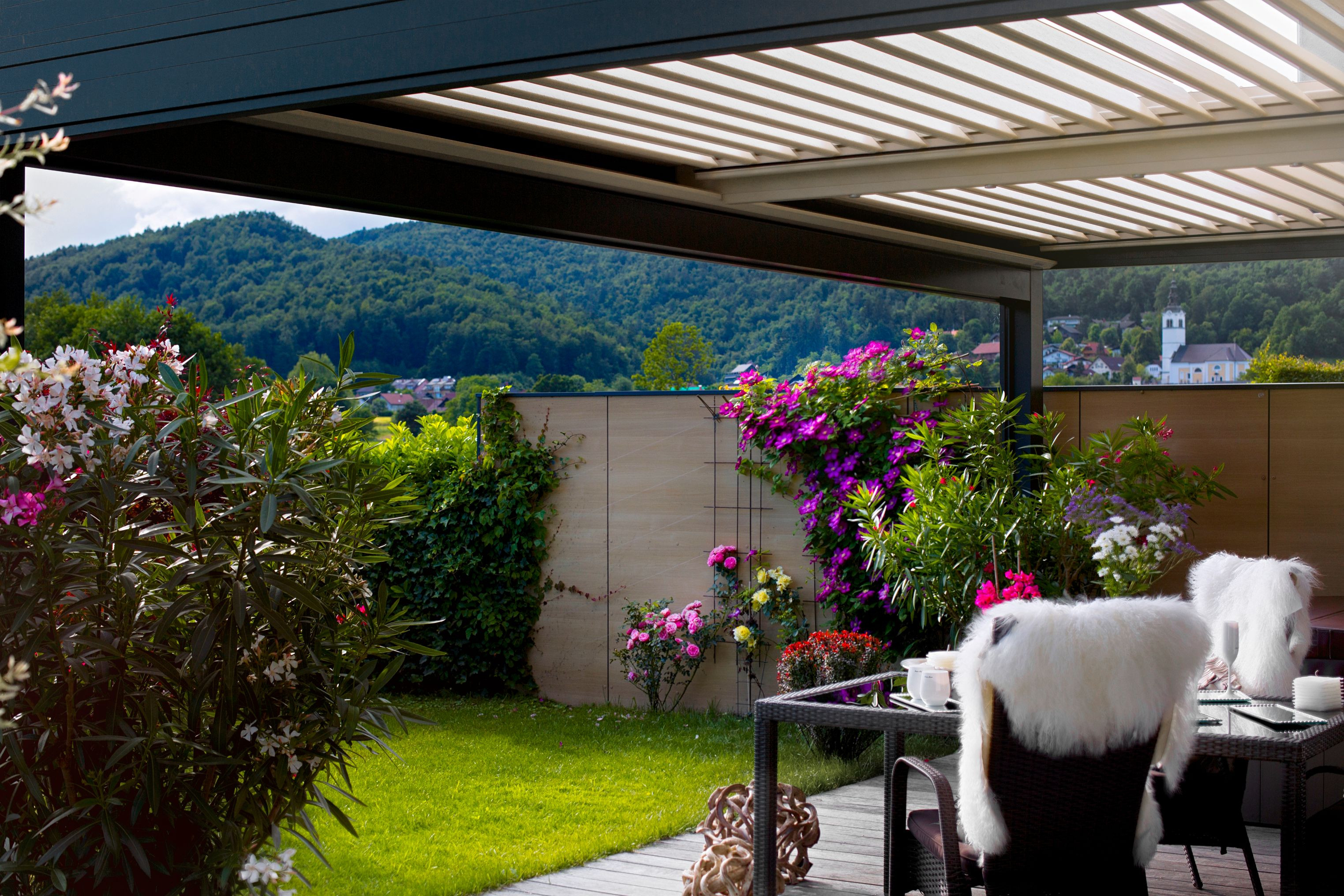 Projekt MN Ljubljana - Lamelna/bioklimatska pergola Misteral - Terasa, brisole, zip rolo