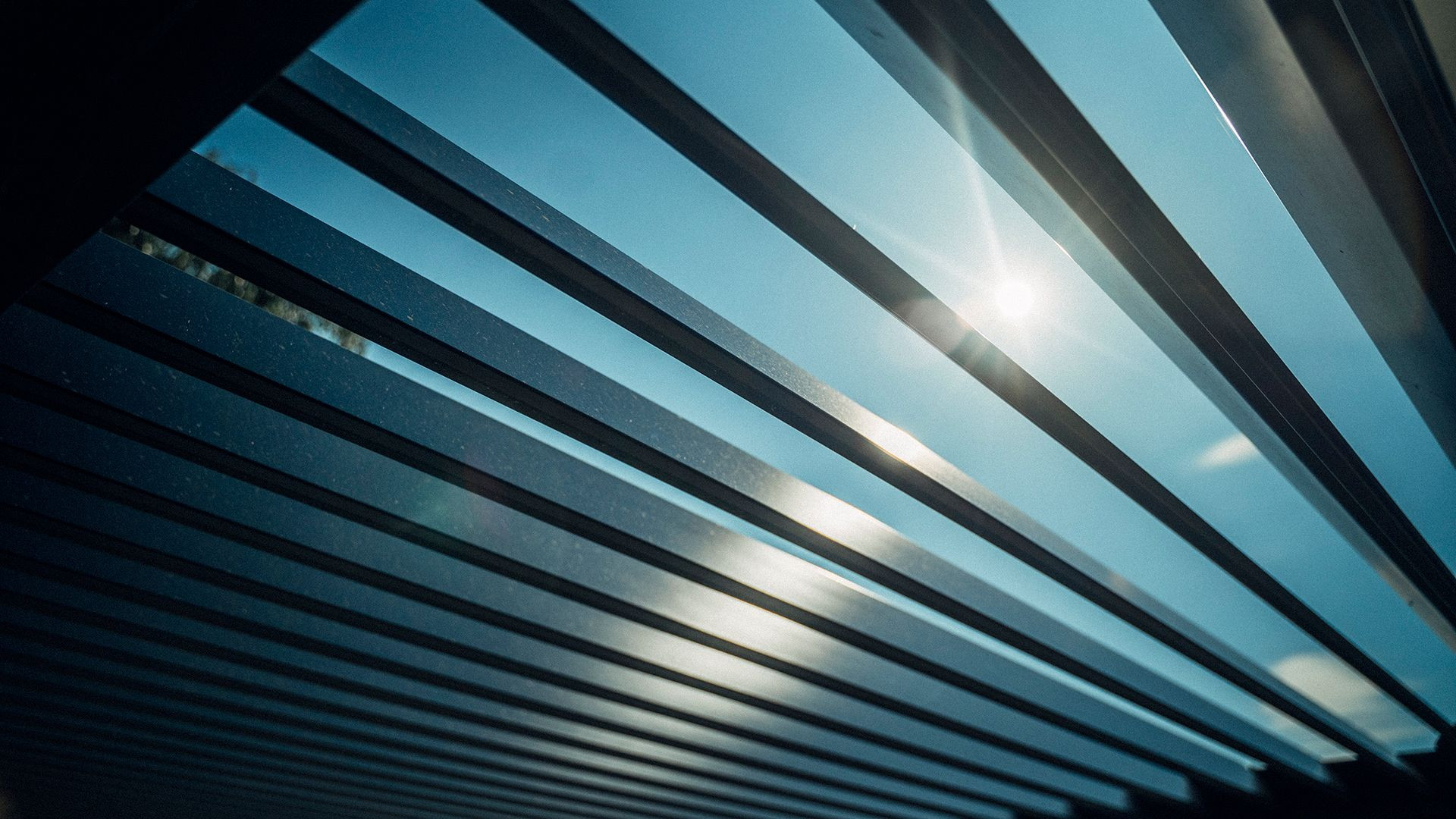 Projekt PČ Krško - Die bioklimatische Pergola Misteral - Terrasse, Brisole, Seitliche ZIP-Rollos