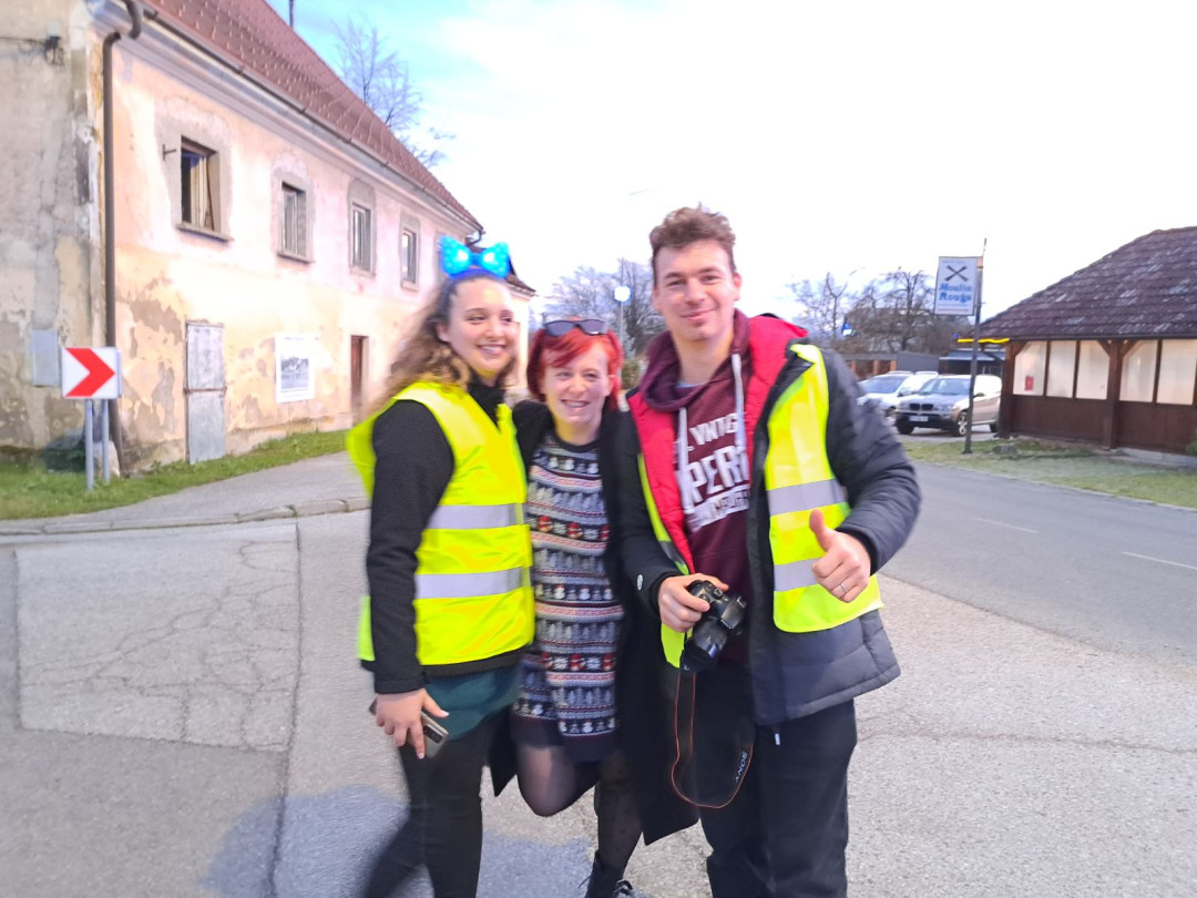 IMG-6a227c155bb1ab12371770feef4d6ec2-V