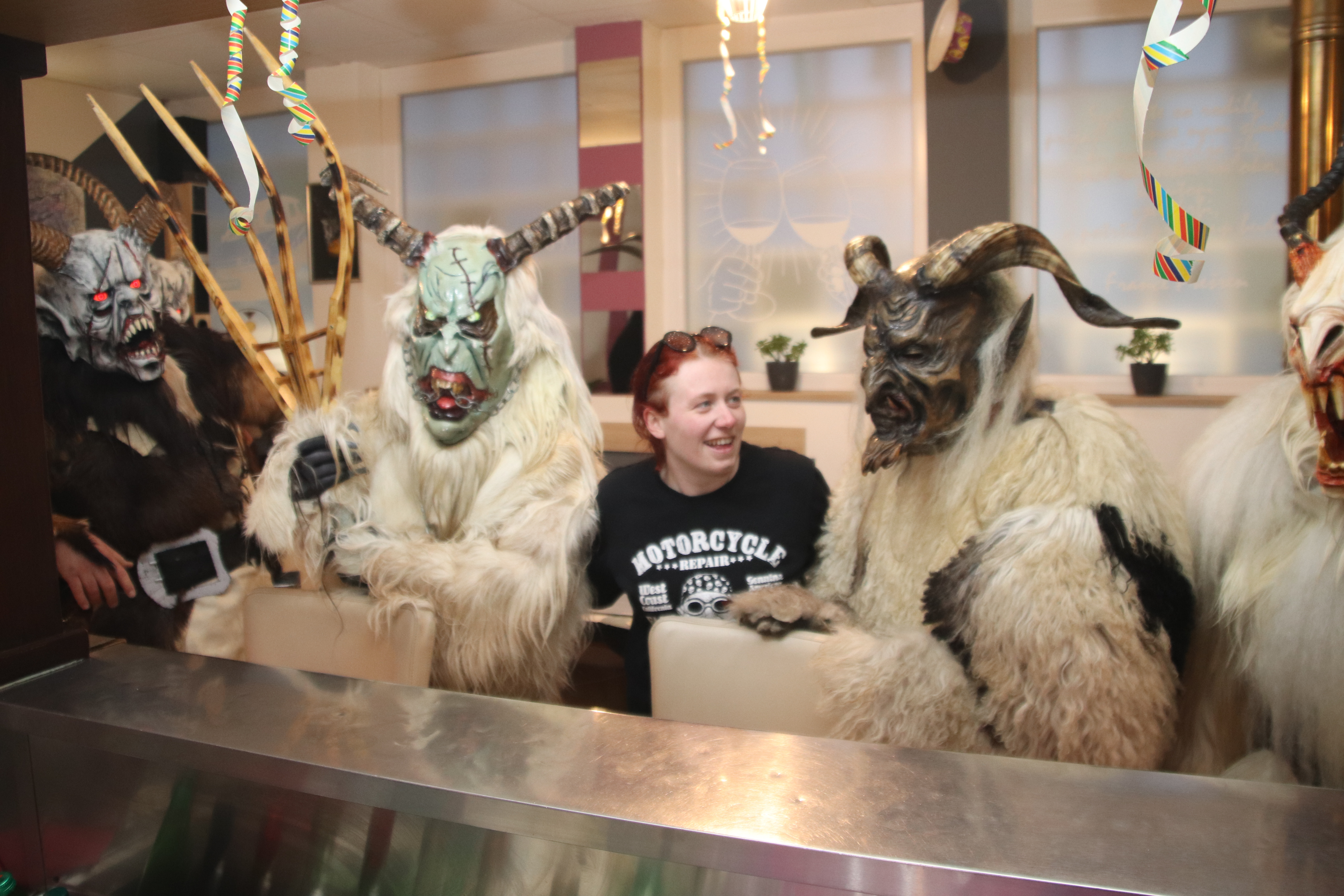 Kapelski krampusi na obisku