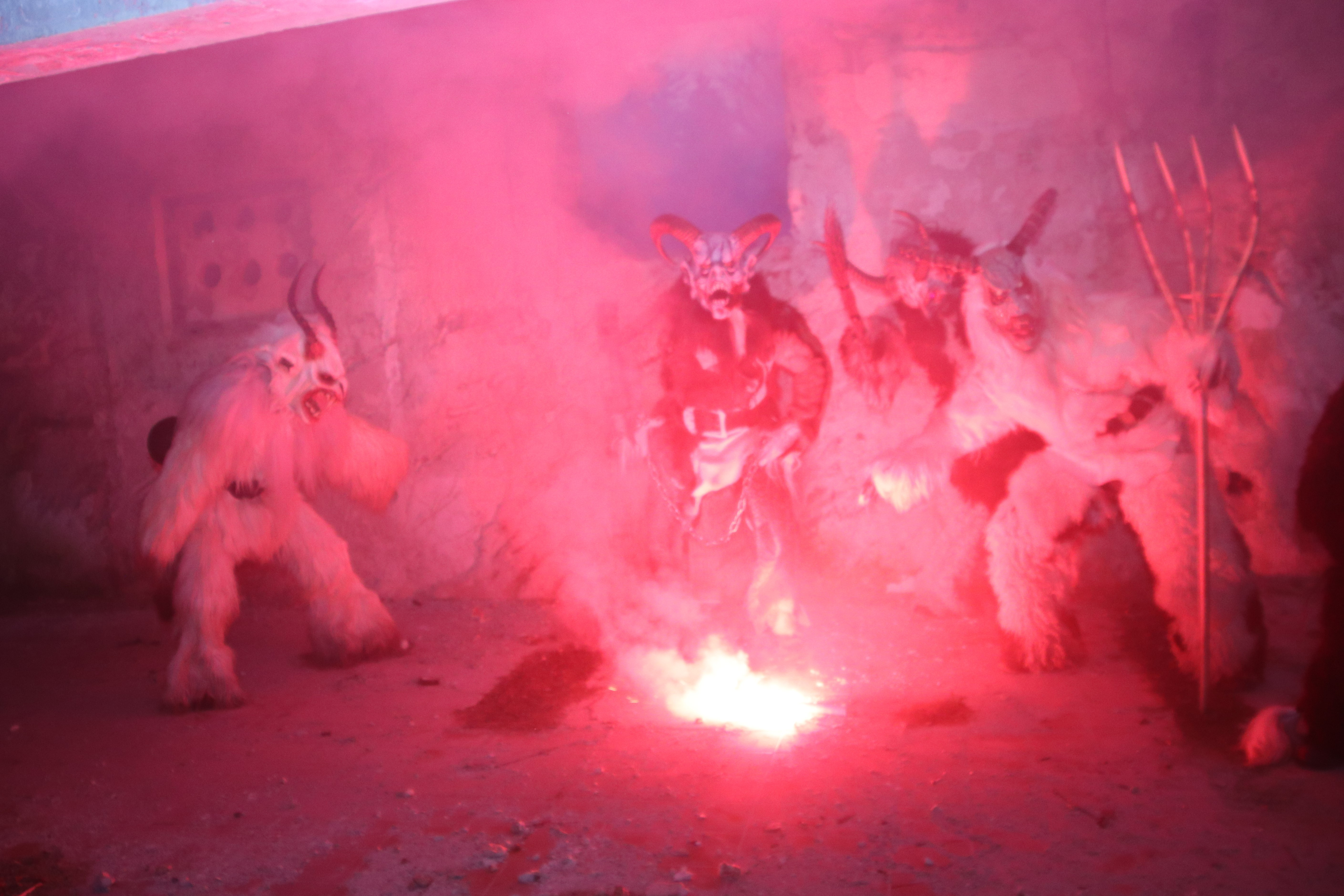 Kapelski krampusi na obisku