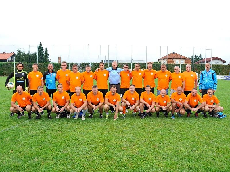 100 let igranja nogometa v Brežicah