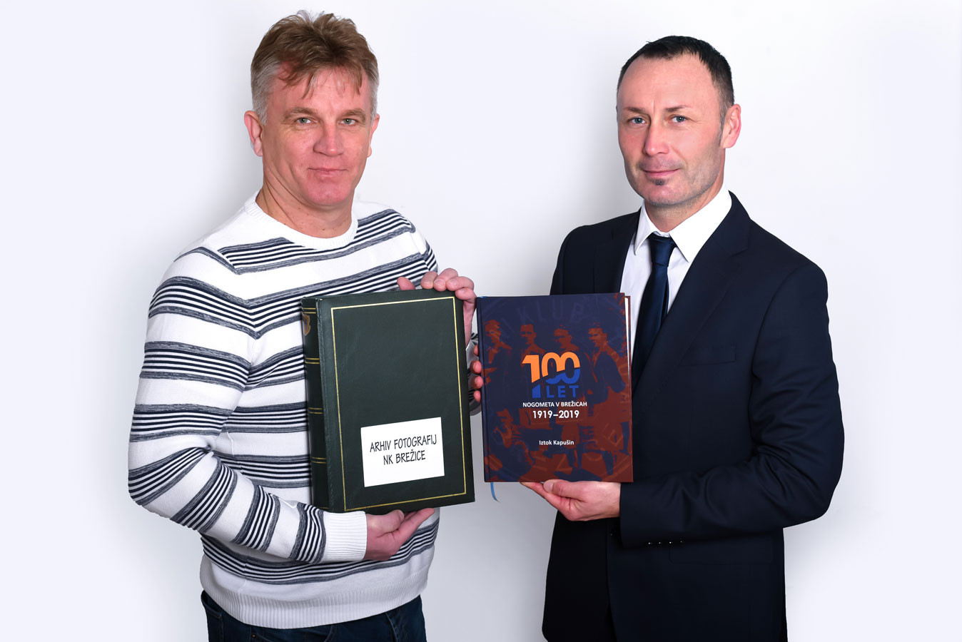 Izšla naša knjiga 100 let nogometa v Brežicah