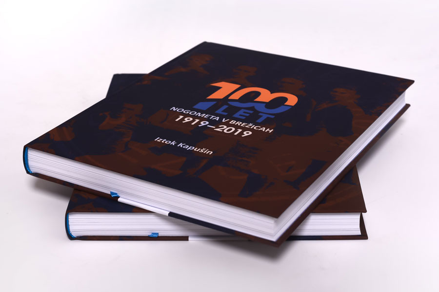 Izšla naša knjiga 100 let nogometa v Brežicah