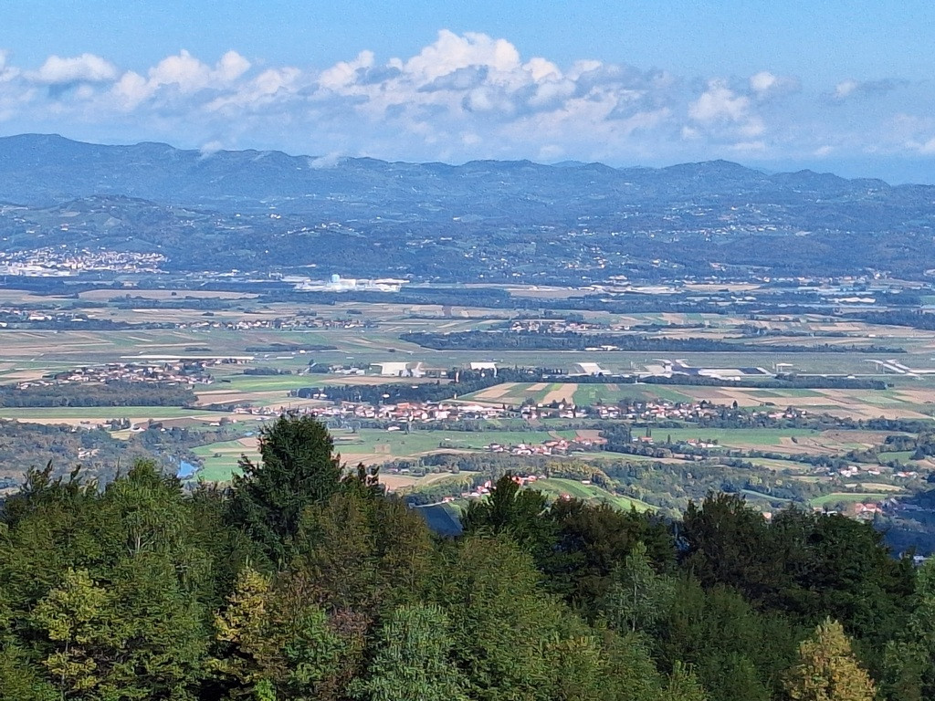 Društveni pohod na Planino v Podbočju