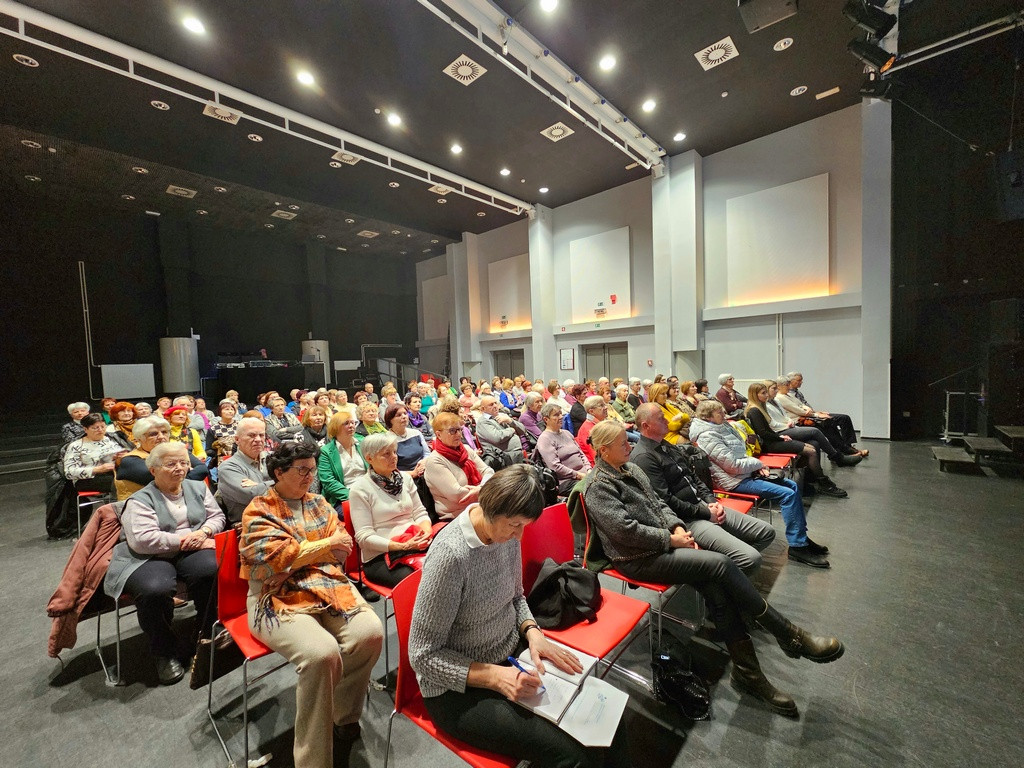 Popoldne posavskih osteoporotikov