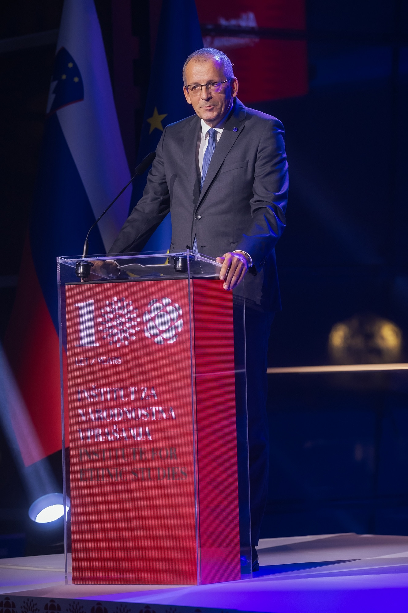 100 let Inštituta za narodnostna vprašanja