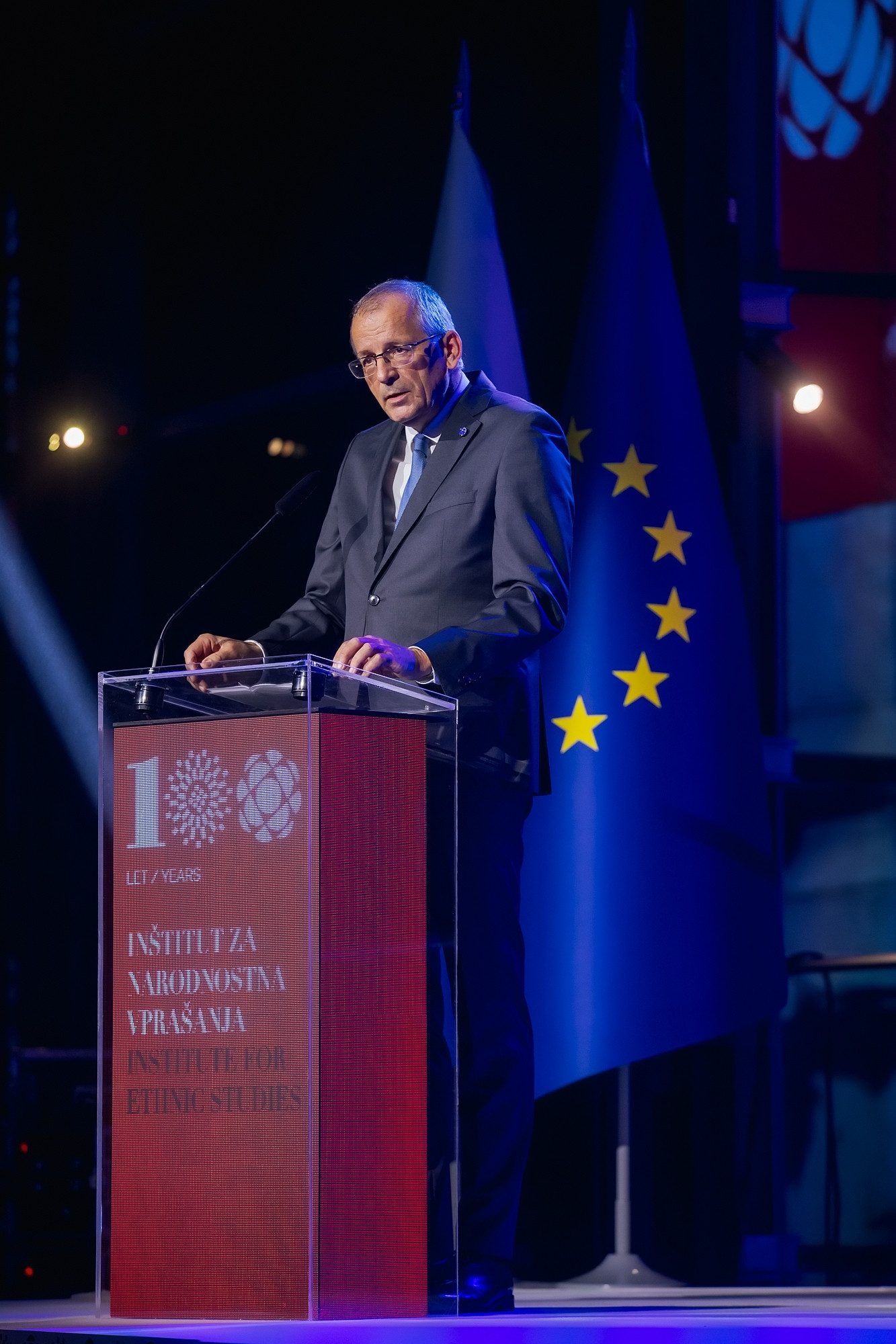 100 let Inštituta za narodnostna vprašanja