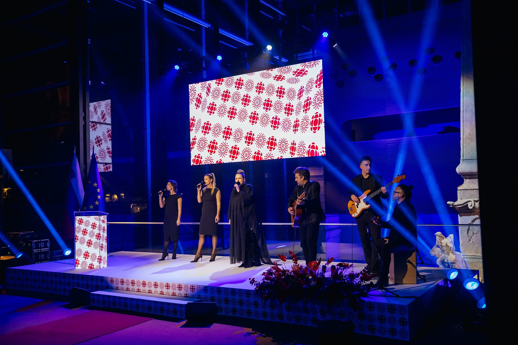 100 let Inštituta za narodnostna vprašanja