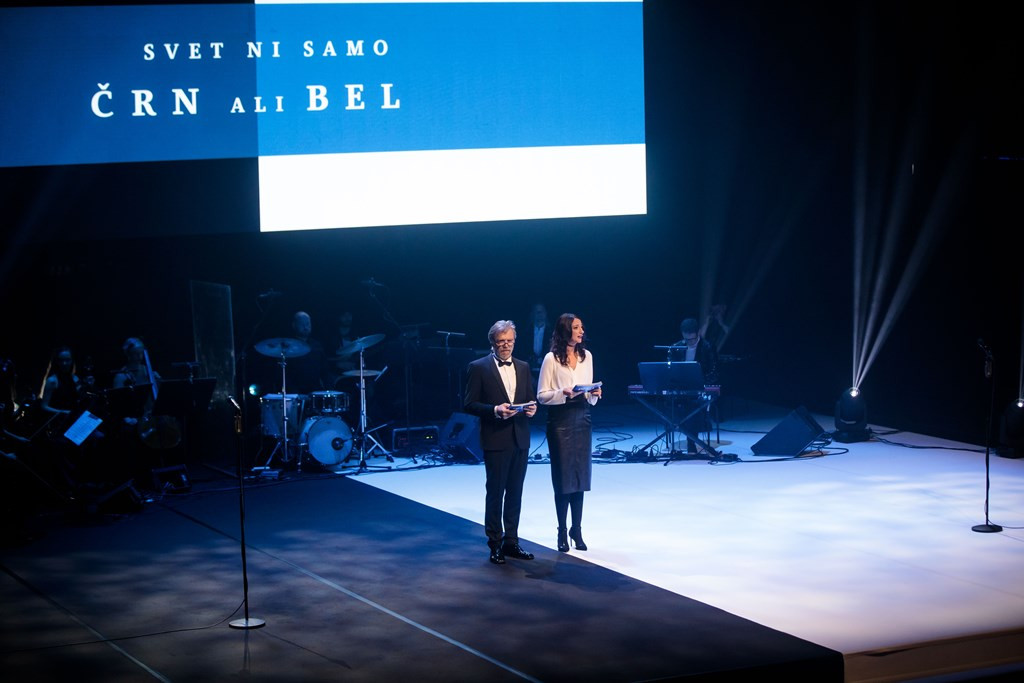 60 let časopisne hiše DELO