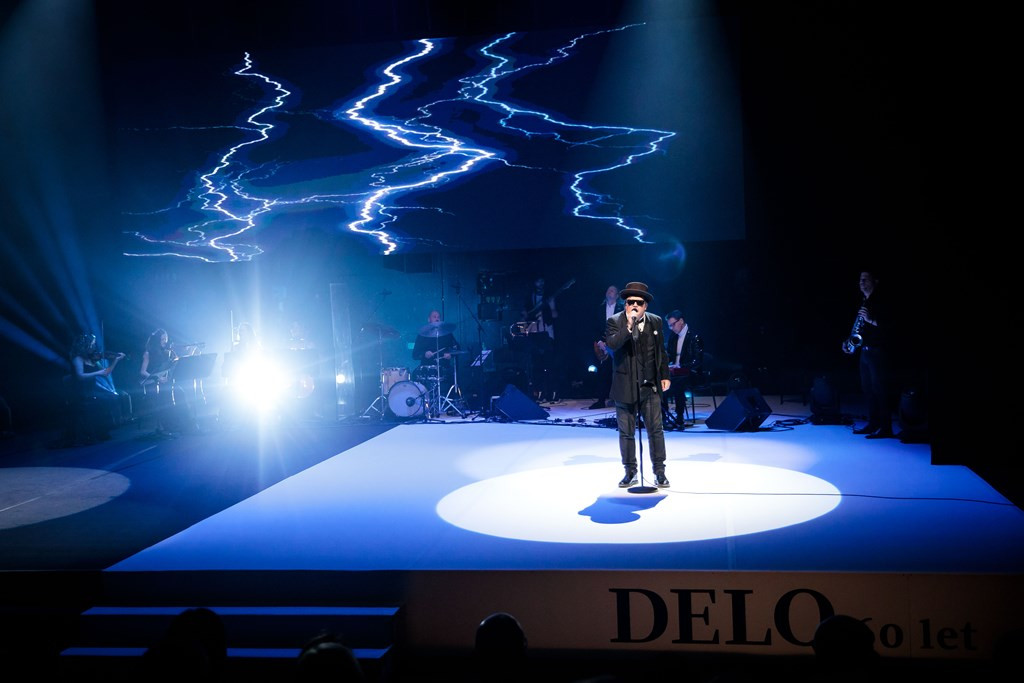 60 let časopisne hiše DELO