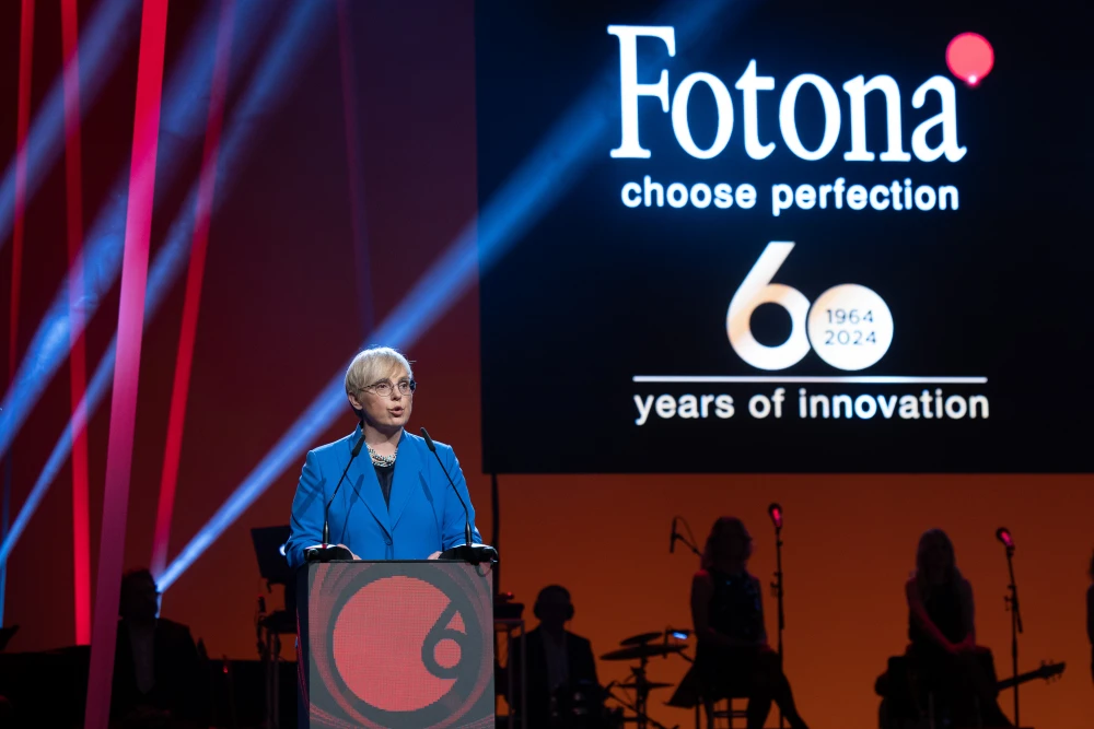 FOTONA 60 LET