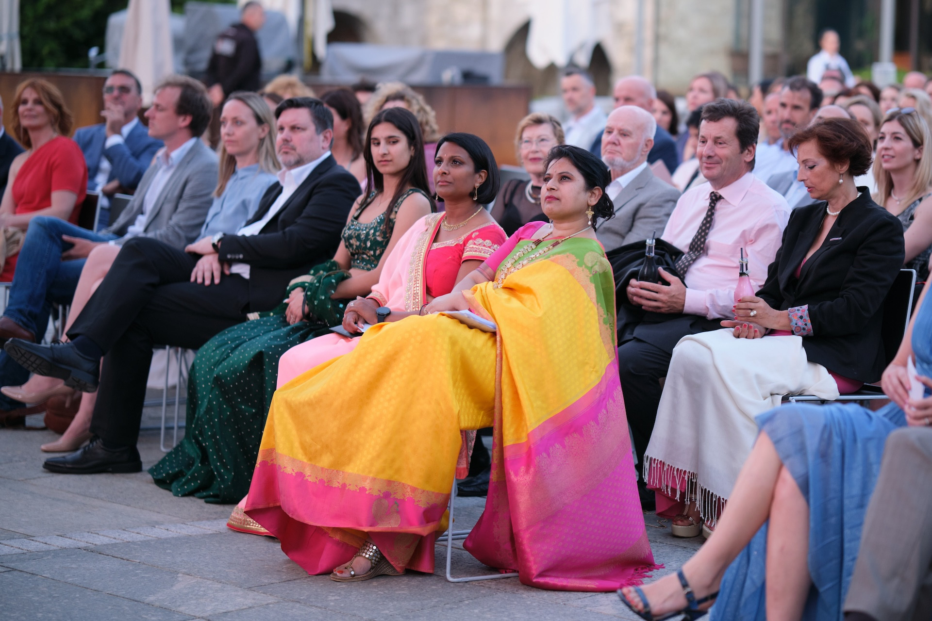 Krensa noč, Lions klub