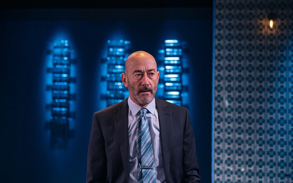 Le zaljubiti se ne smemo