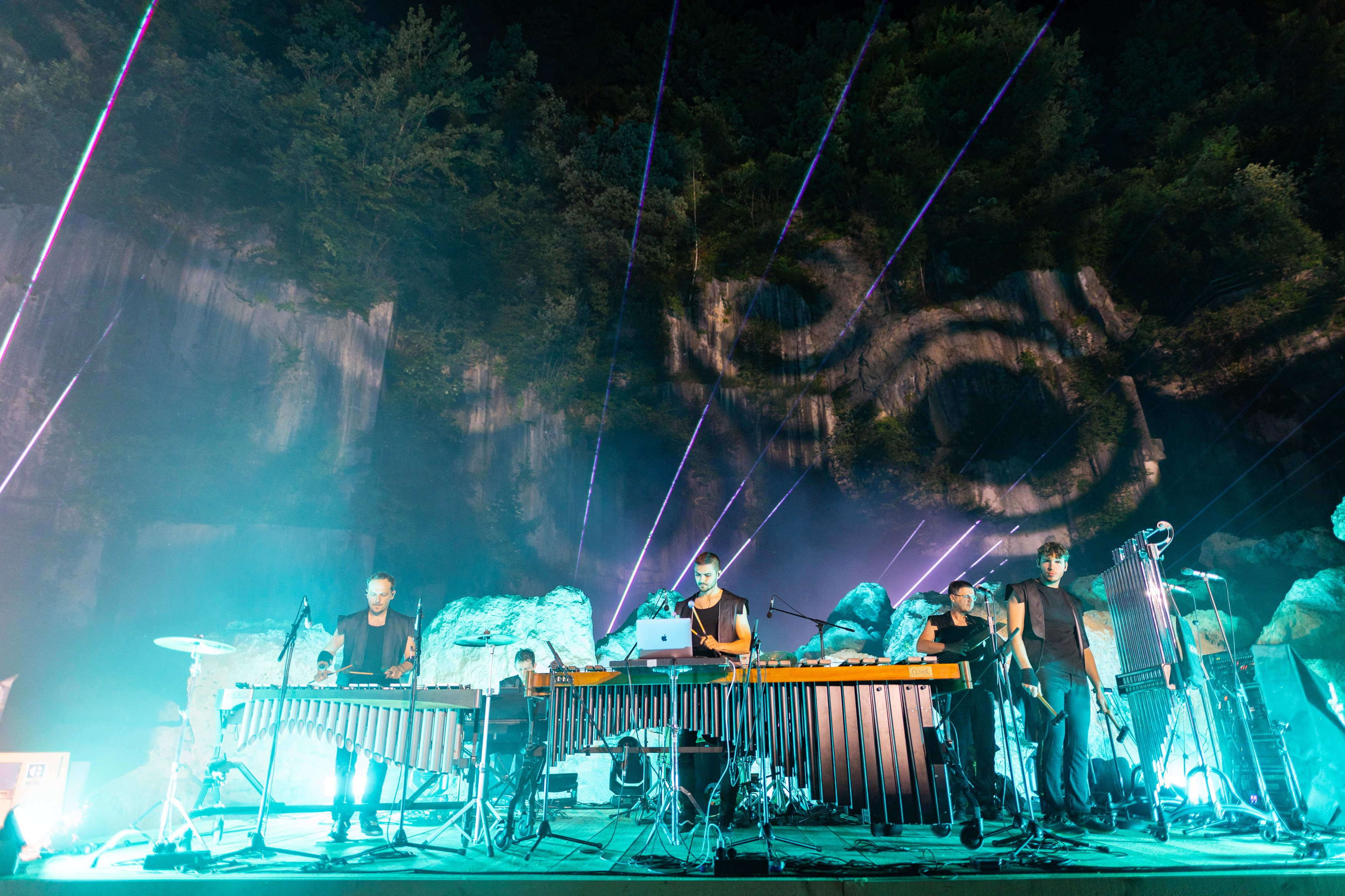 MARMOR HOTAVLJE 300 let