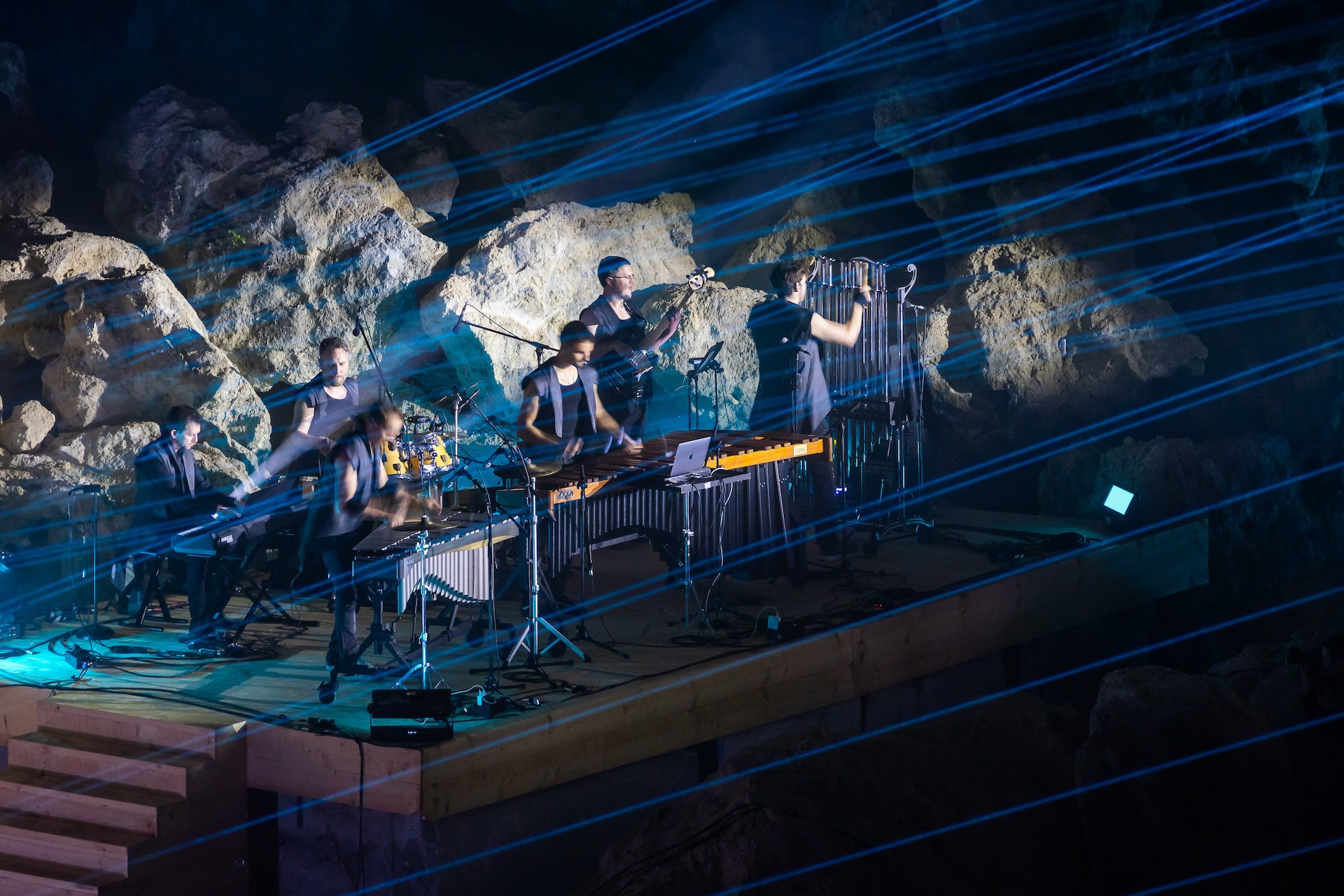 MARMOR HOTAVLJE 300 let